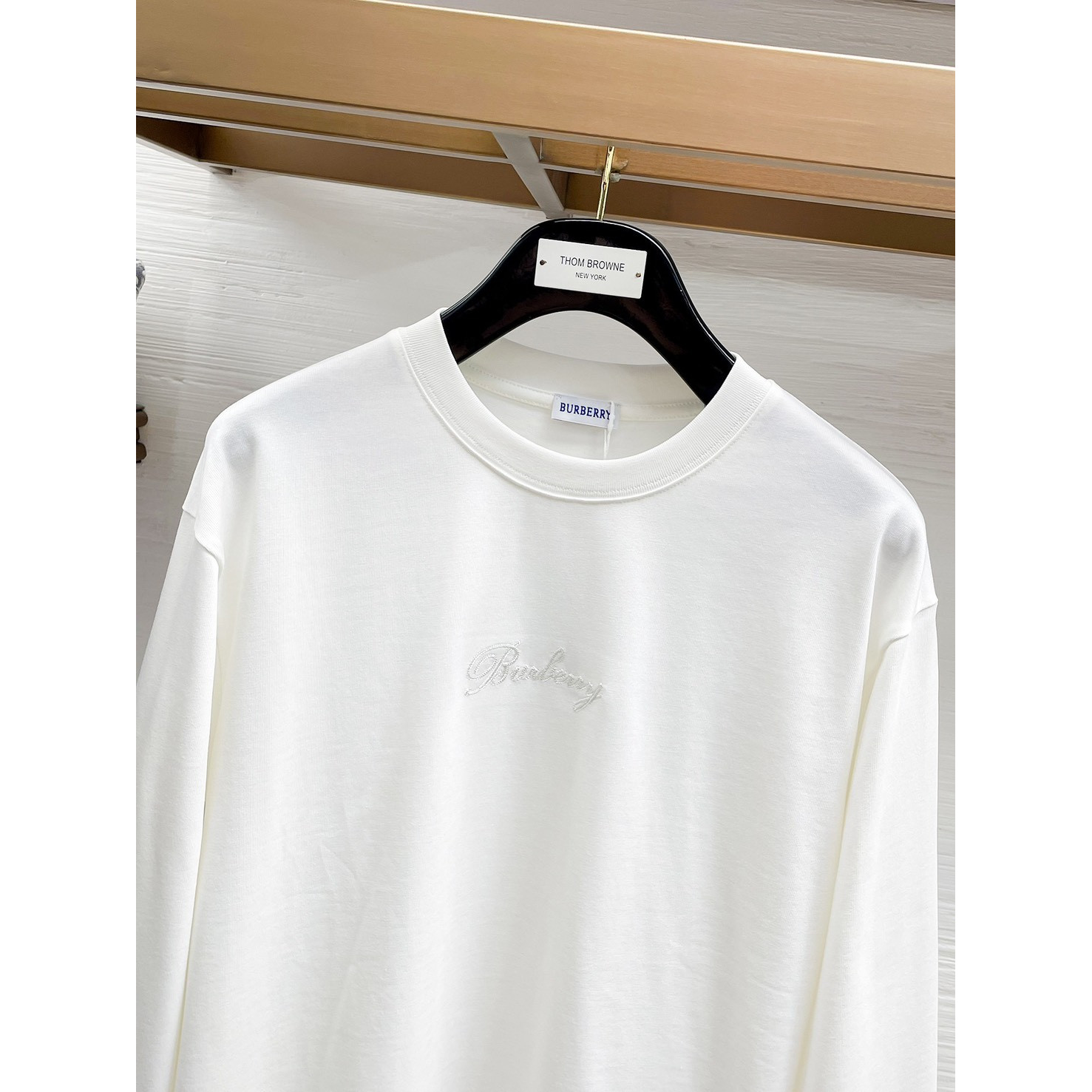 <p>BURBERRY 长袖T恤(白)</p>