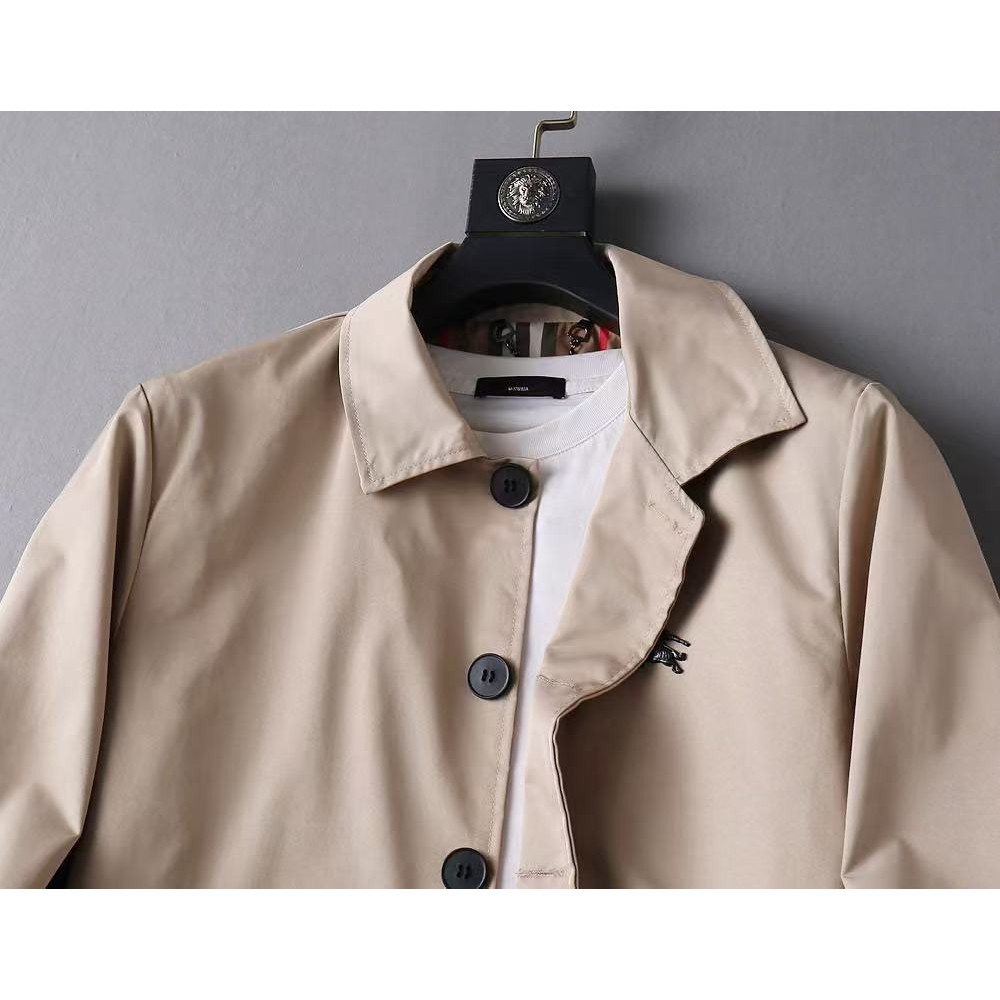 <p>BURBERRY 男士夹克外套(卡其)</p>