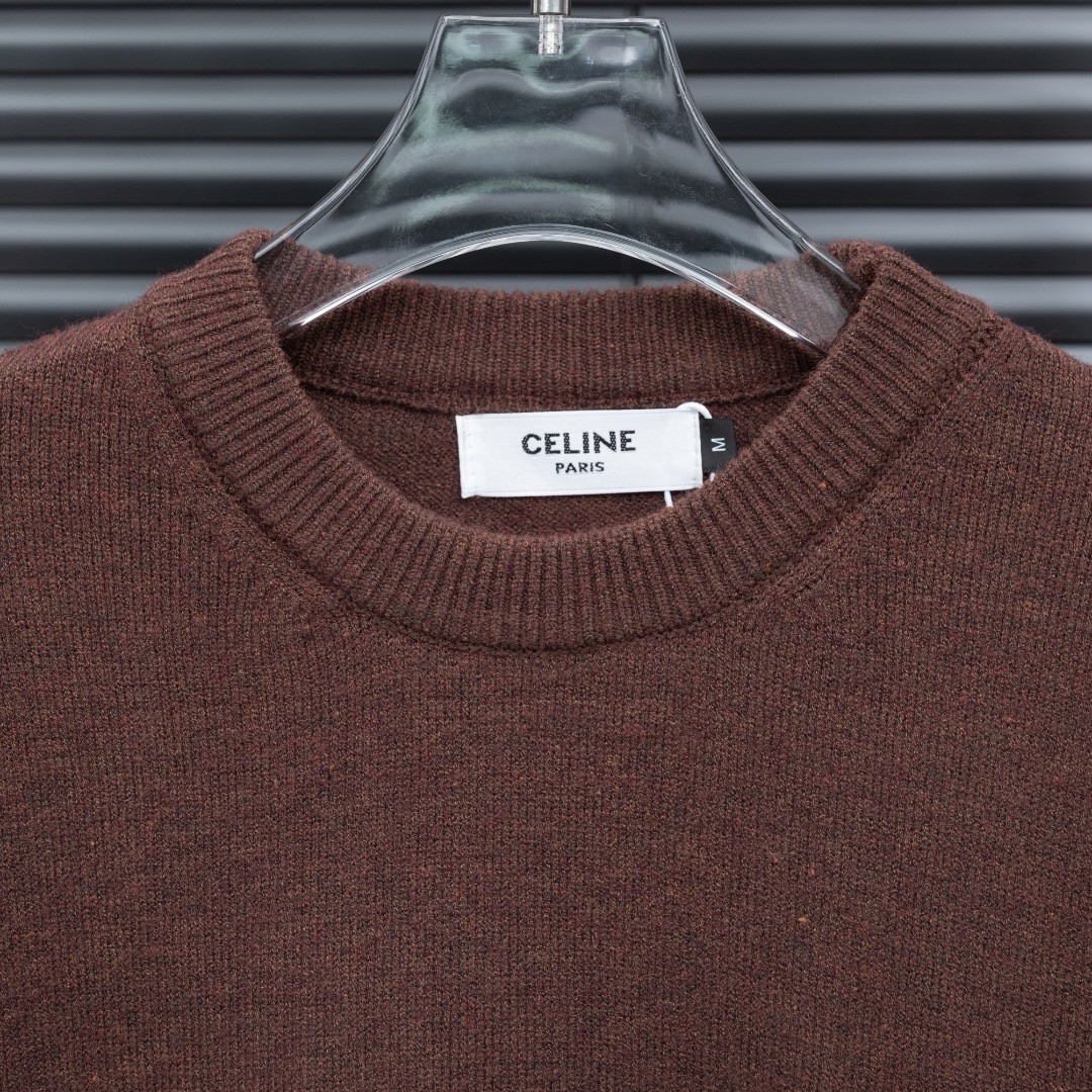 <p>CELINE 针织长袖毛衣(深棕)</p>