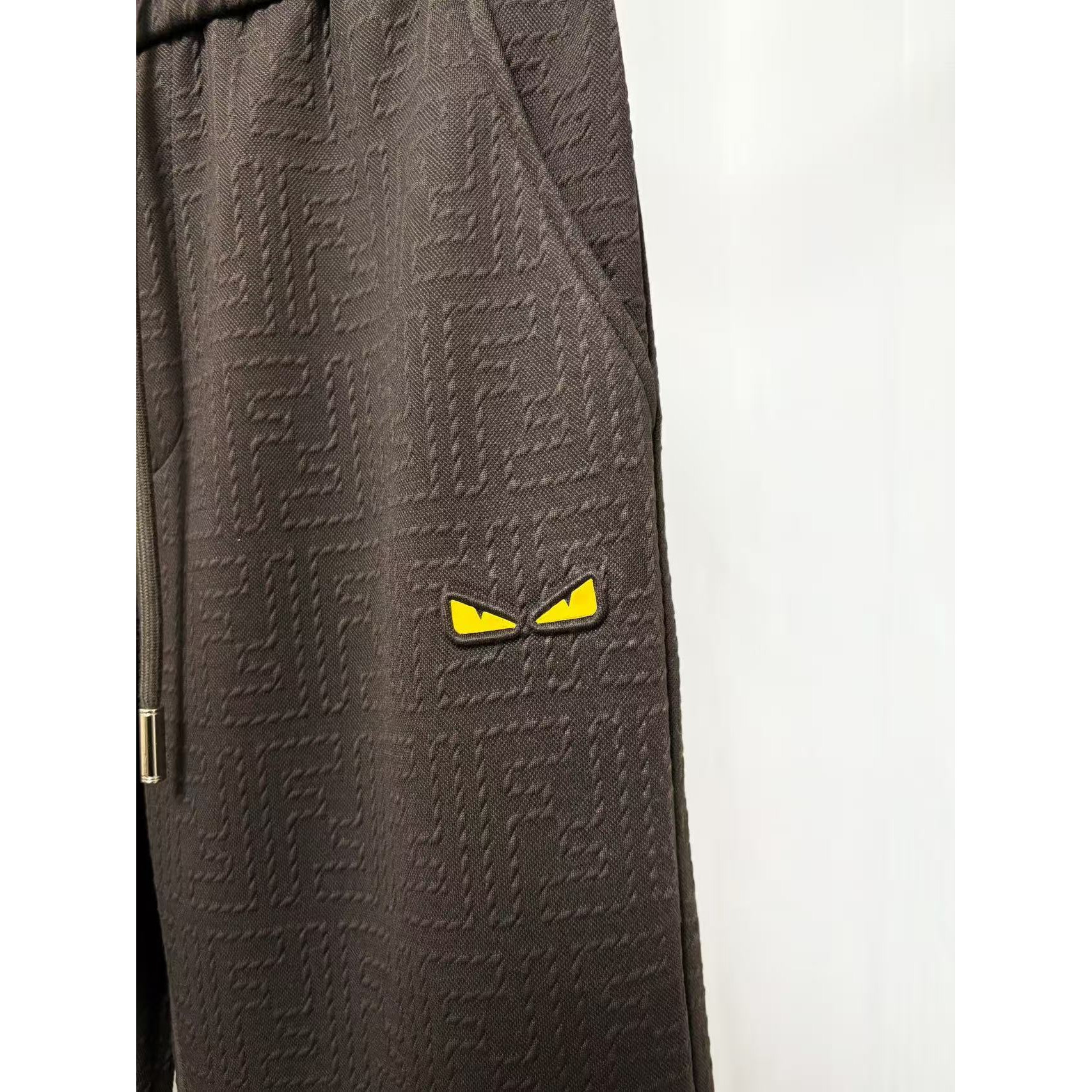 <p>Fendi 休闲长裤(咖啡)</p>