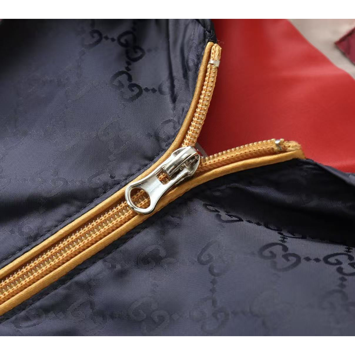 <p>GUCCI 男士夹克外套(800805)</p>