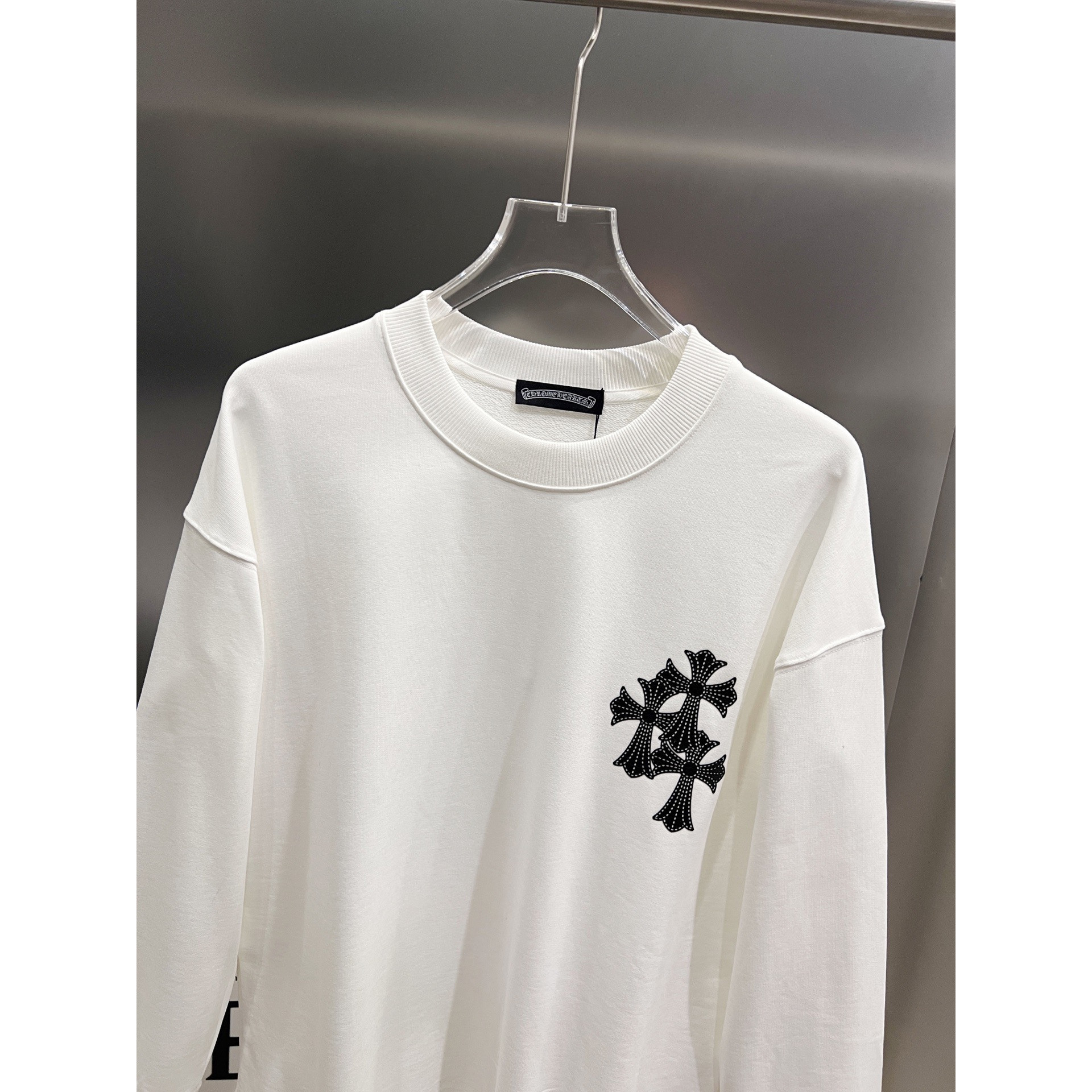 <p>CHROME HEARTS 圆领长袖卫衣(白)</p>