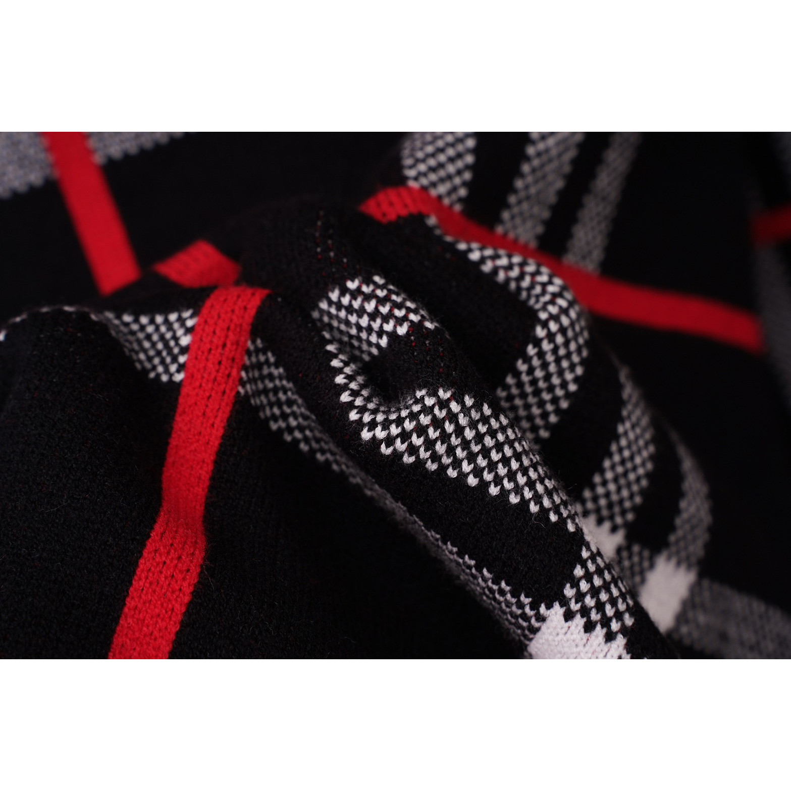 <p>Burberry 圆领针织羊毛衫(X23)</p>