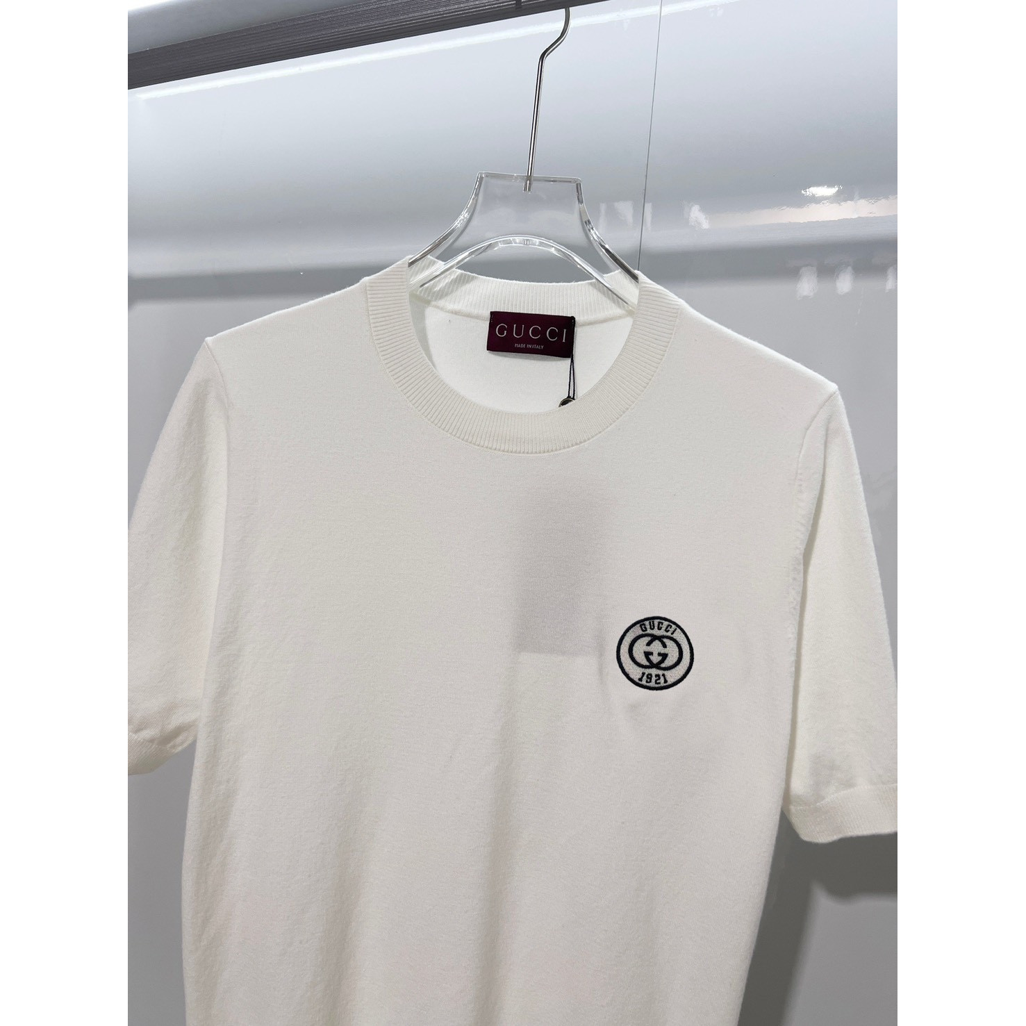 <p>GUCCI 针织衫圆领(白)</p>