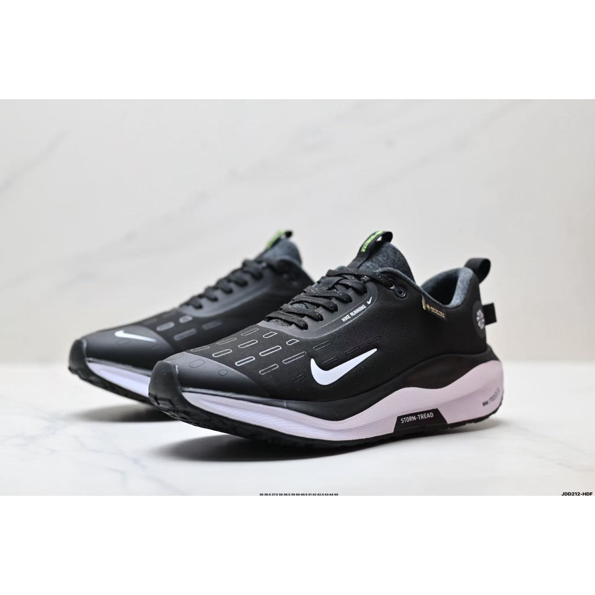 <p>&nbsp;NIKE REACTX INFINITY RN 4 GTX 马拉松跑鞋 (黑)</p>