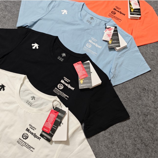 <p>DESCENTE 短袖T恤</p>