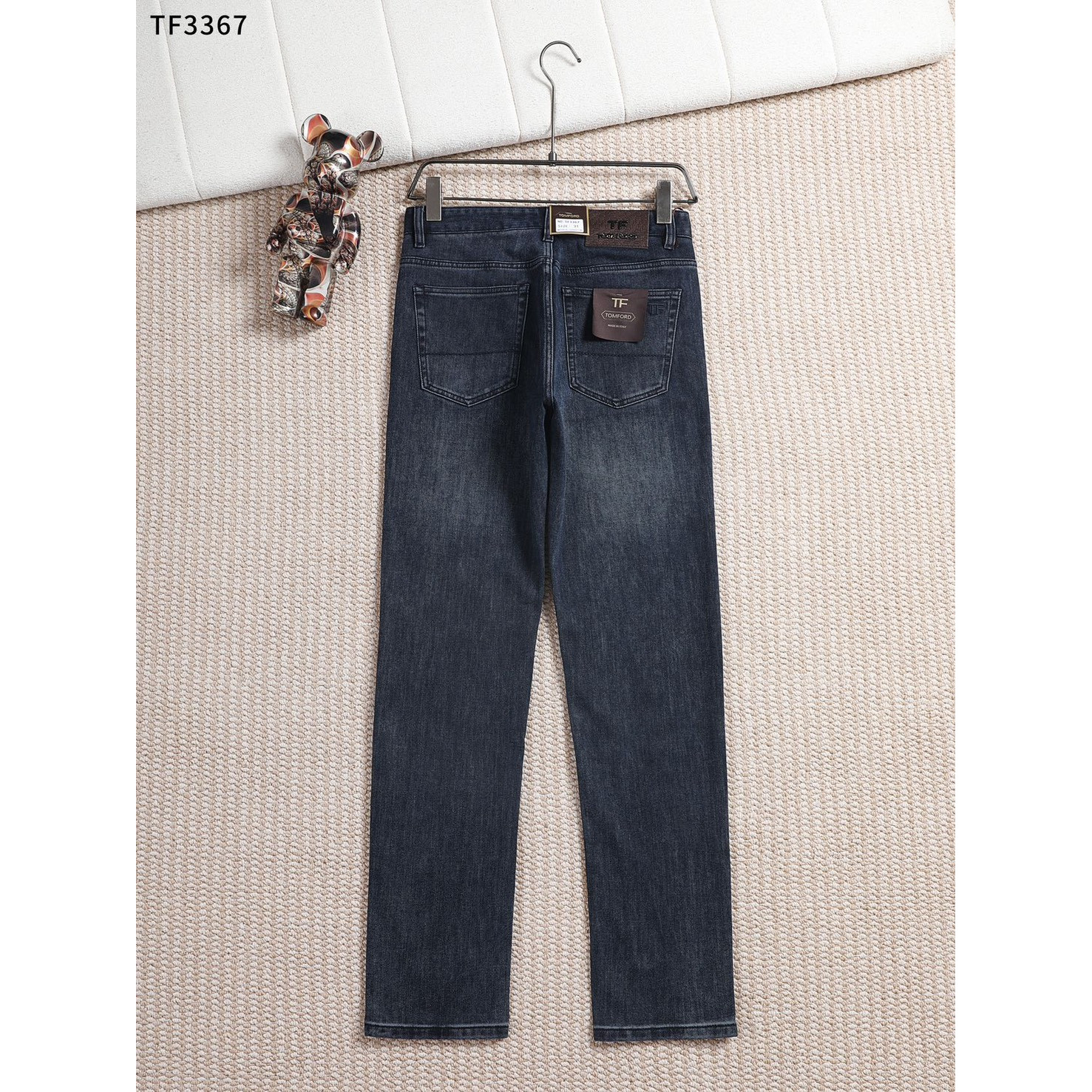 <p>TOM FORD 小直筒牛仔裤(TF3367)</p>