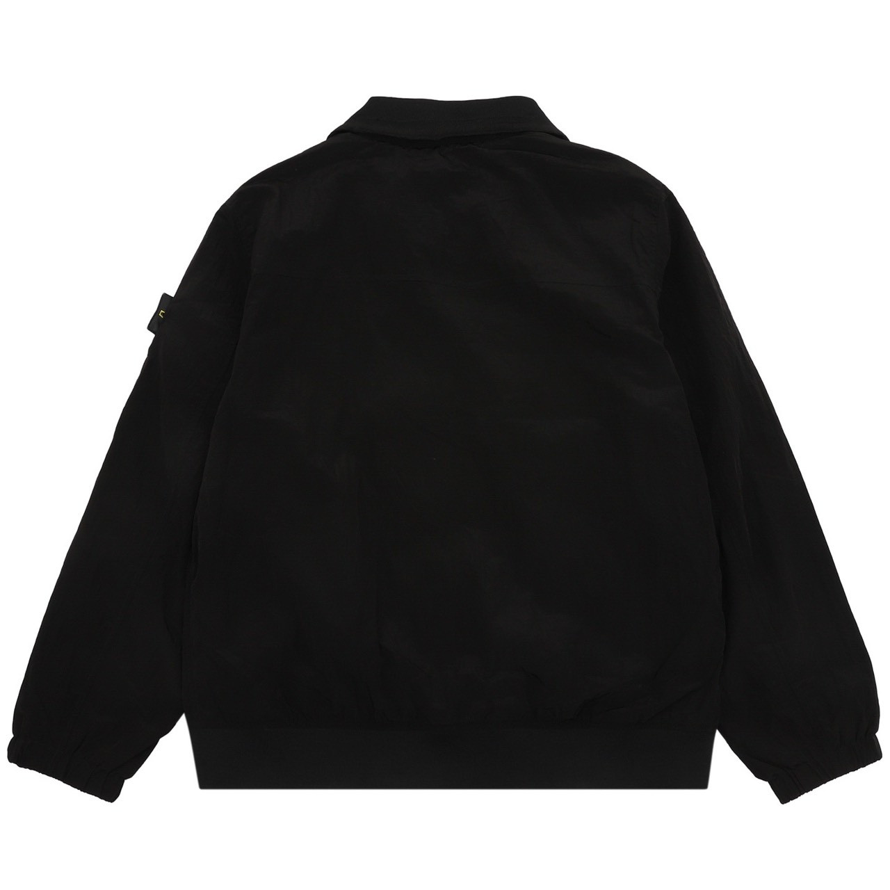 <p>Stone Island&nbsp; Nylon Meta 系列金属尼龙外套(黑)</p>