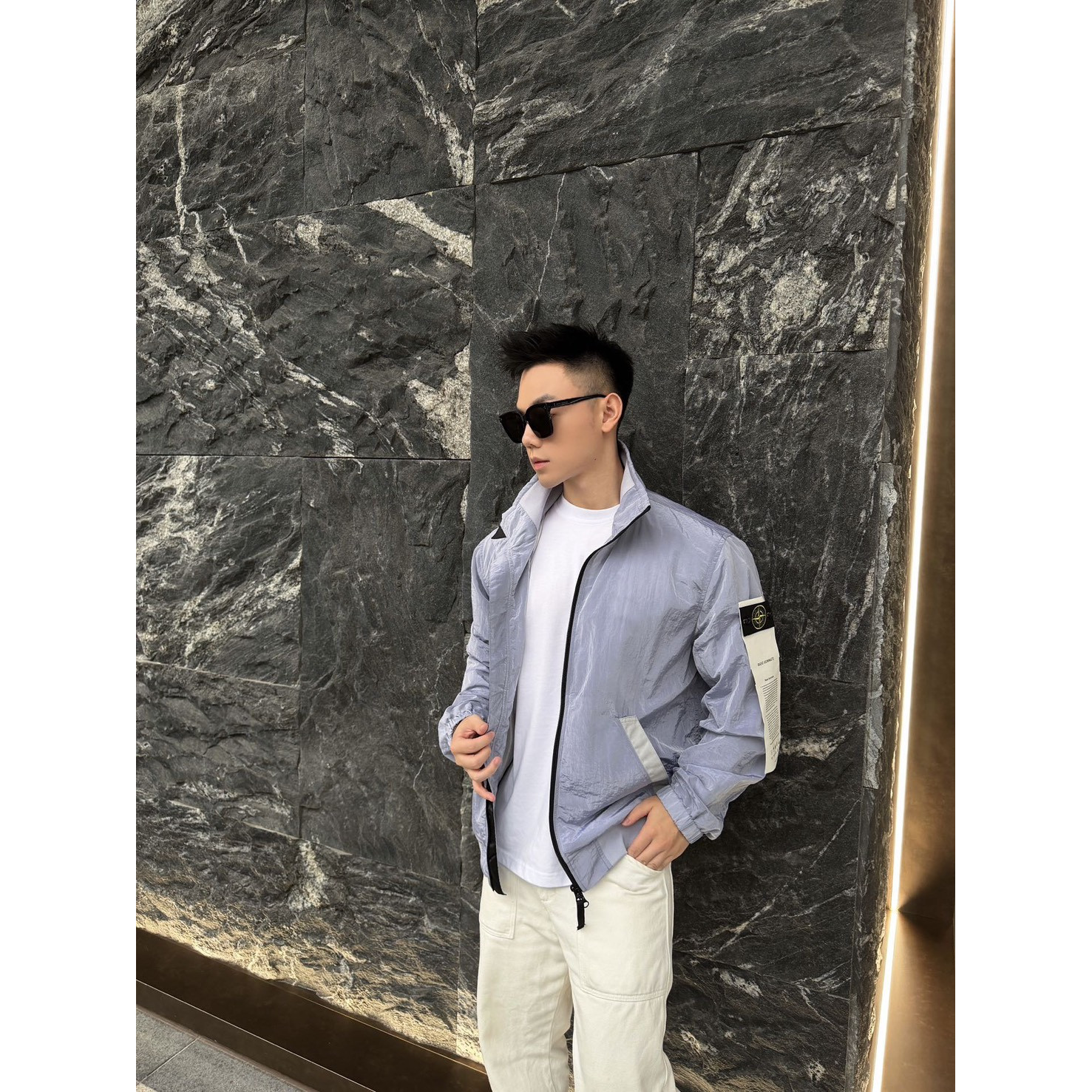 <p>Stone Island Nylon Meta 系列金属尼龙外套</p>