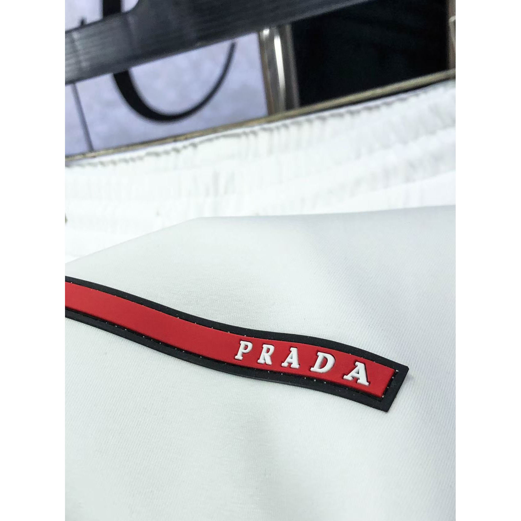 <p>PRADA 高品质时尚休闲裤(782961)</p>