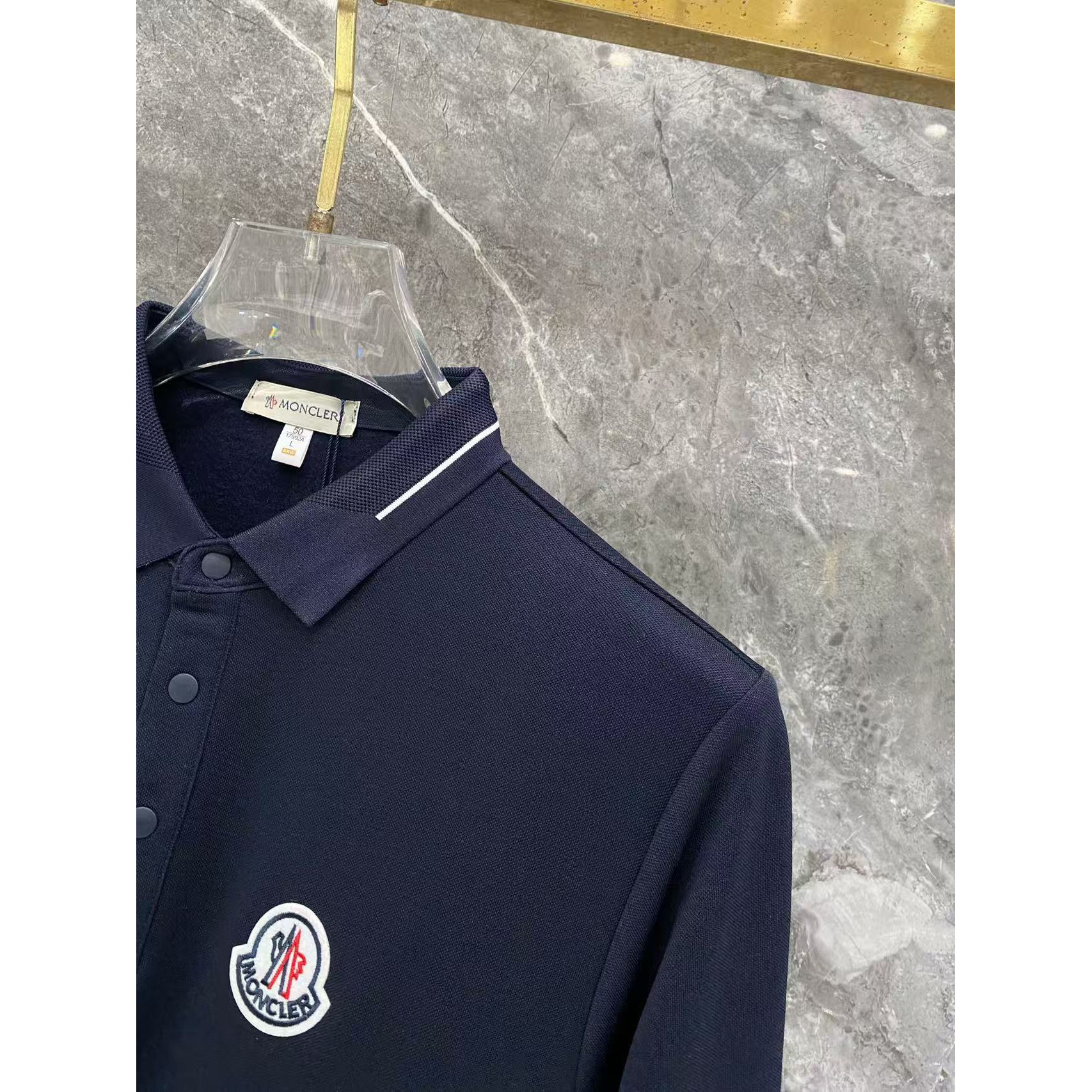 <p>MONCLER 秋冬长袖Polo(782996)</p>
