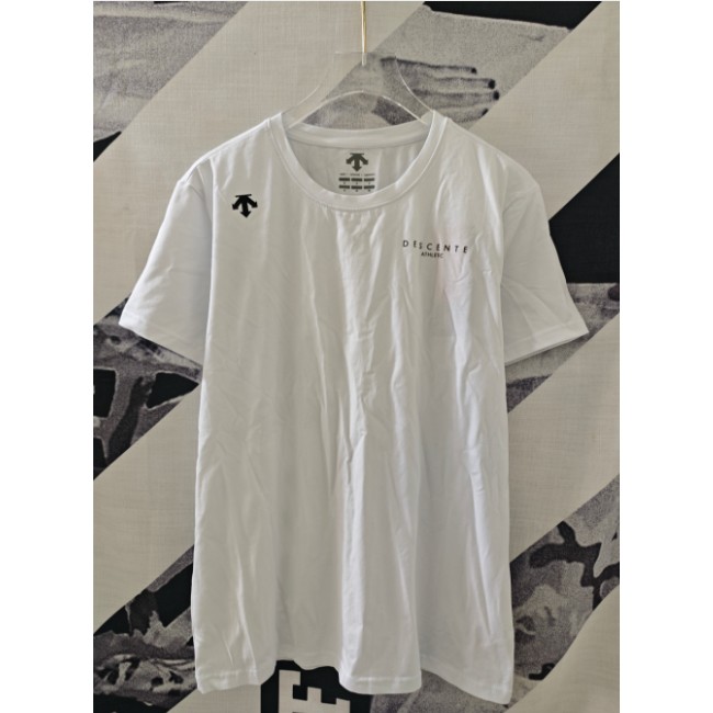 <p>DESCENTE 短袖T恤(白)</p>