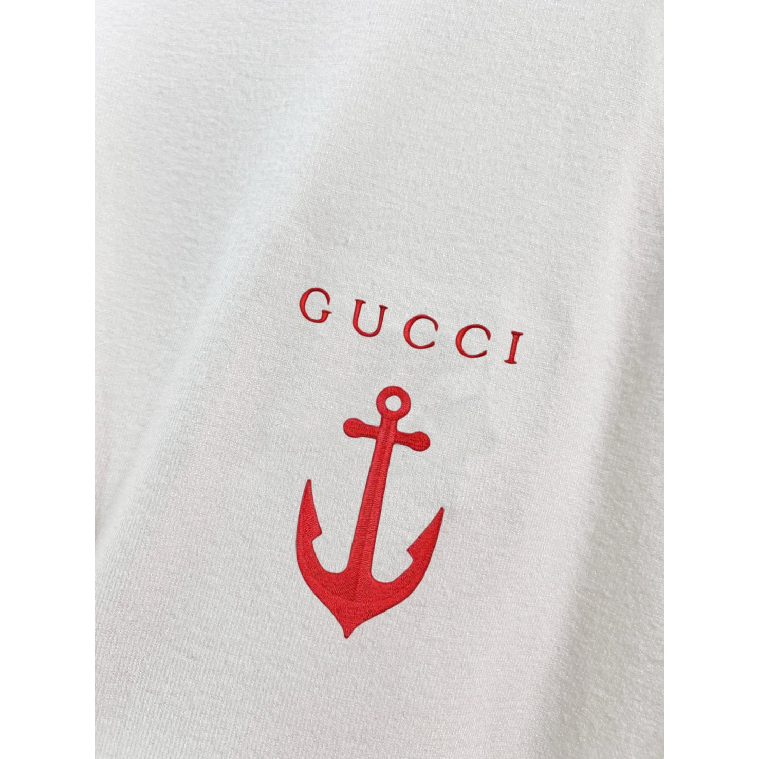 <p>GUCCI 针织衫圆领(白)</p>