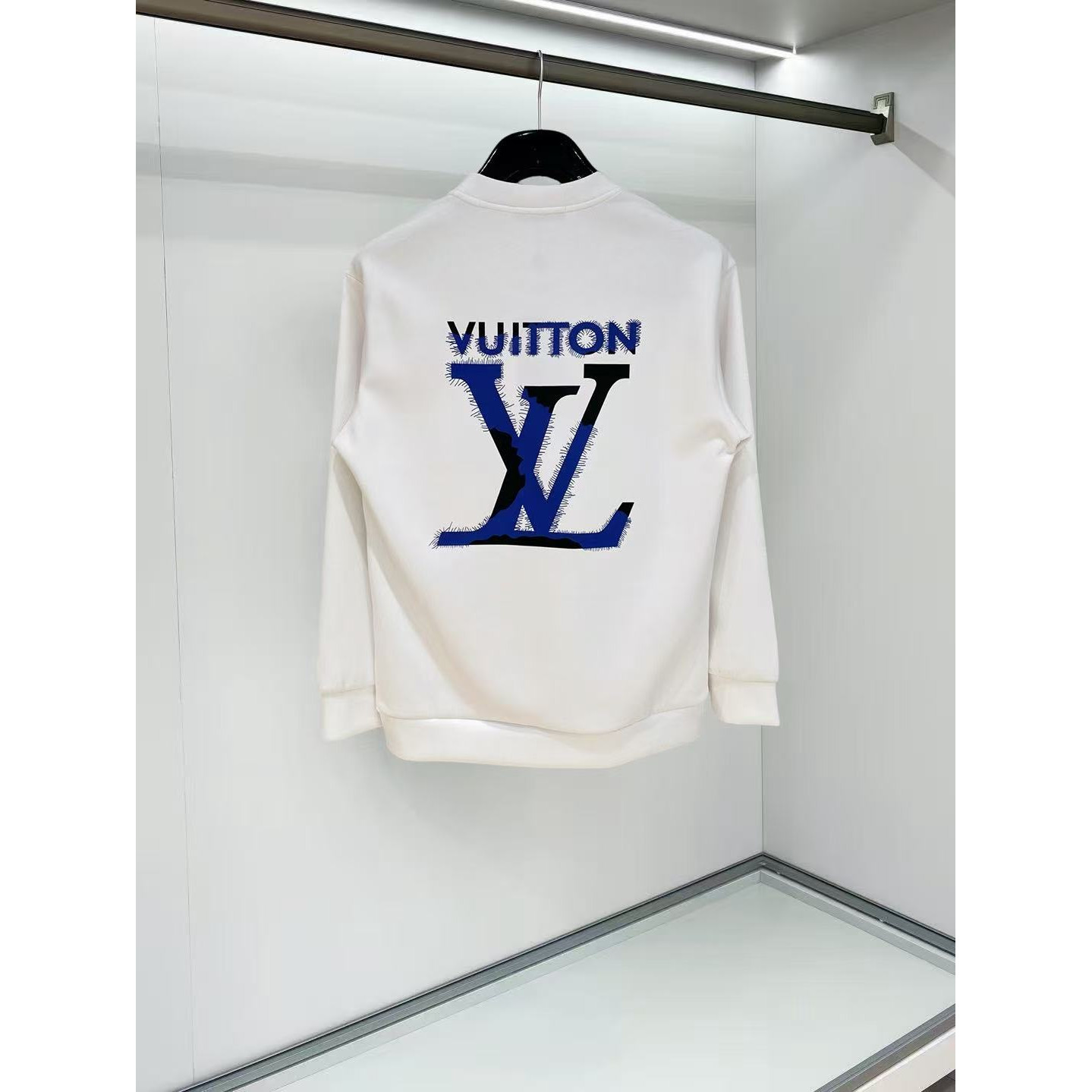<p>LV 太空棉卫衣(白)</p>