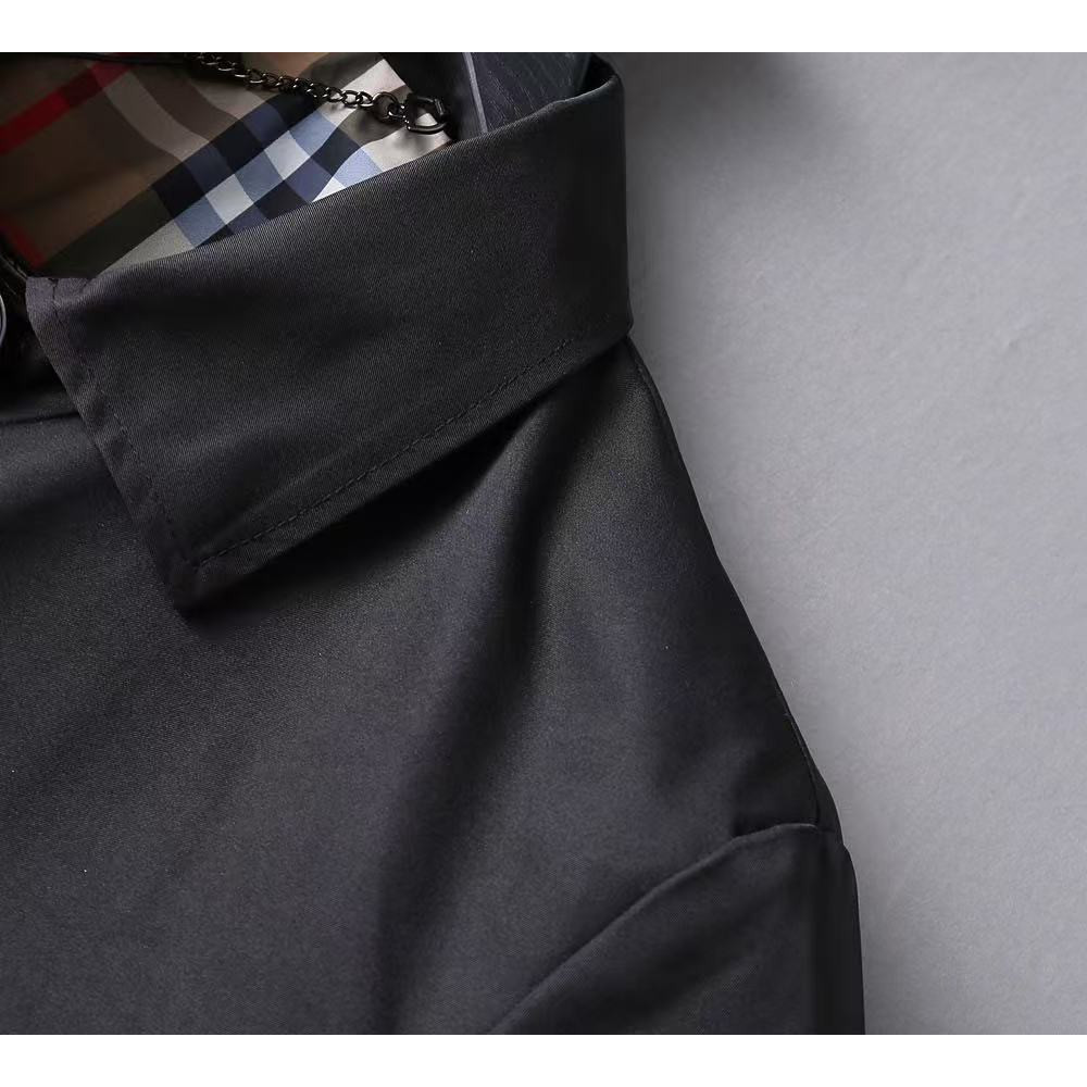 <p>BURBERRY 男士夹克外套(黑)</p>