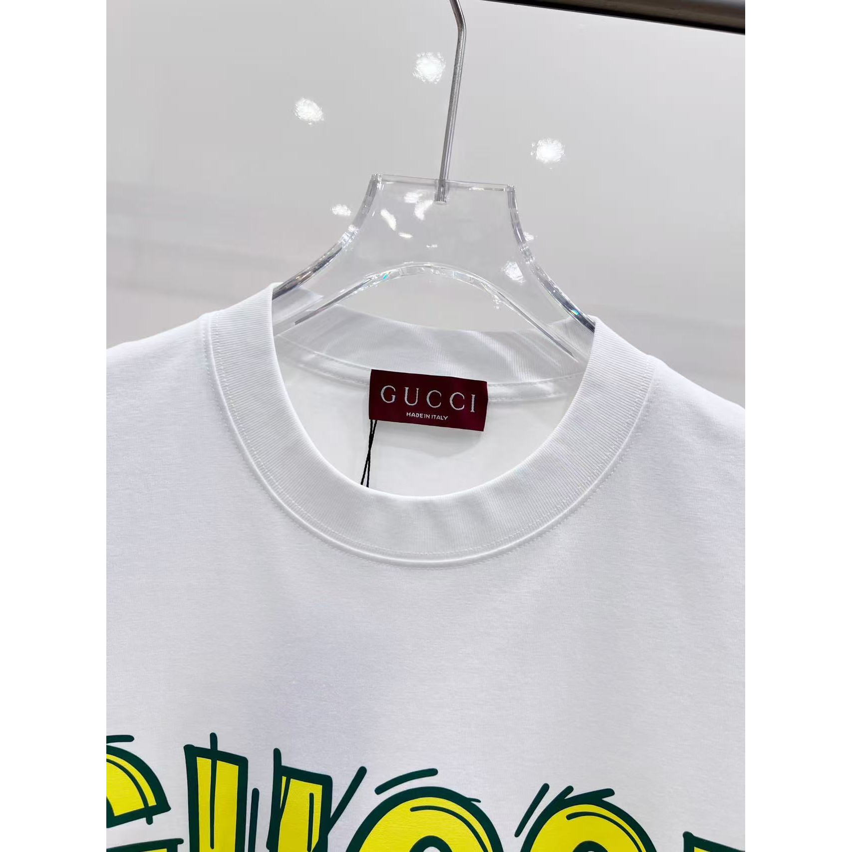 <p>GUCCI 卡通恐龙印花短袖t恤(白)&nbsp;</p>