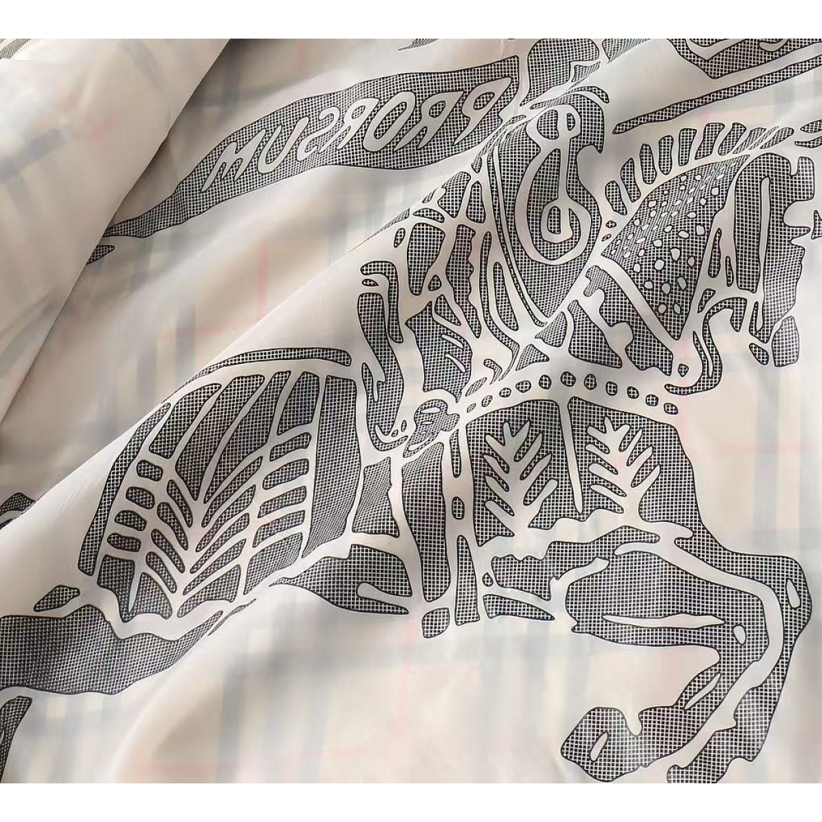 <p>BURBERRY 男士夹克外套(卡其)</p>