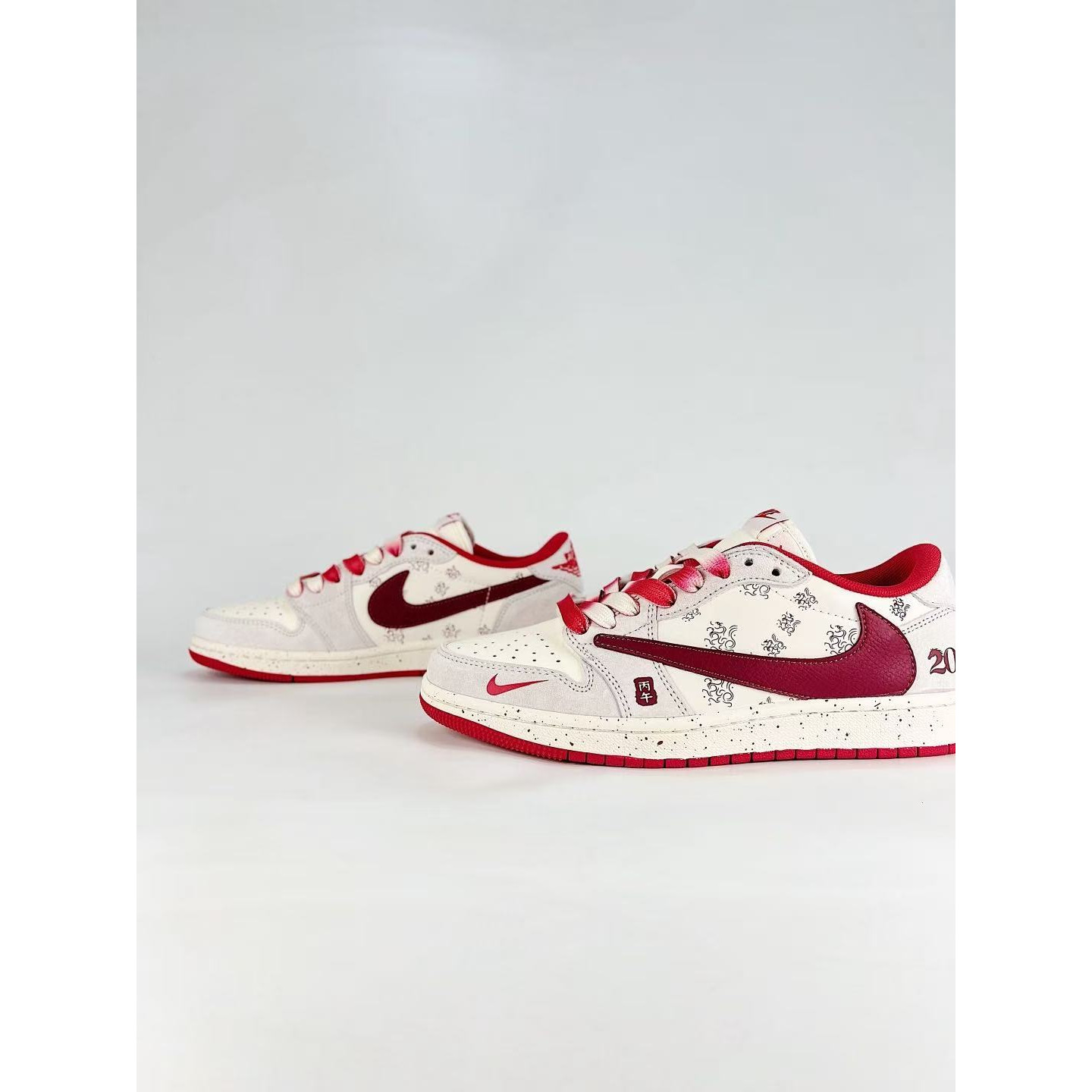 <p>Nike Air Jordan 1&nbsp;低帮复古文化板鞋(紅)</p>