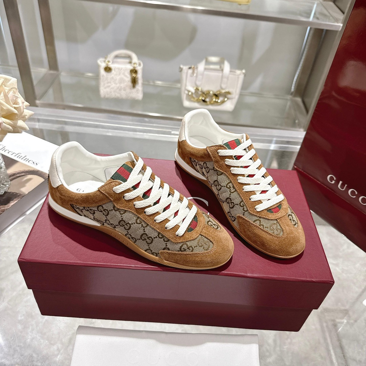 <p>GUCCI 德训鞋(男款-棕)</p>