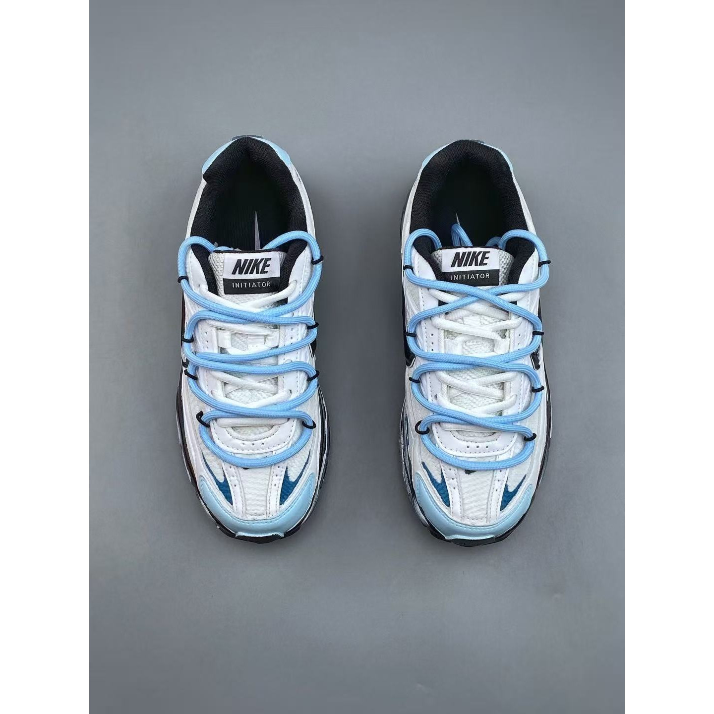 <p>NIKE INITIATOR 涂鸦复古潮流运动舒适老爹鞋 (藍)</p>