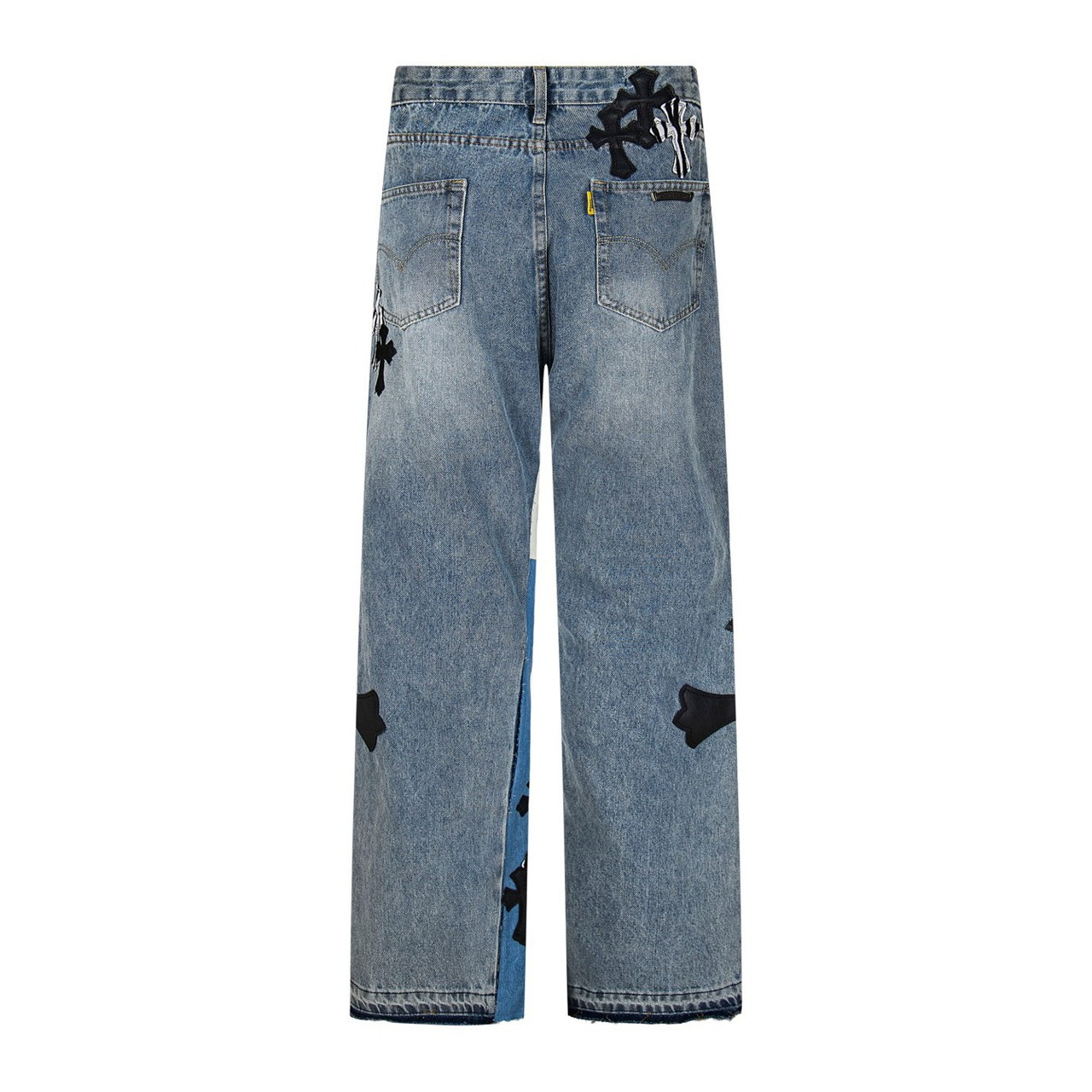 <p>CHROME HEARTS 魔王多标十字架水洗牛仔裤(1756#)</p>