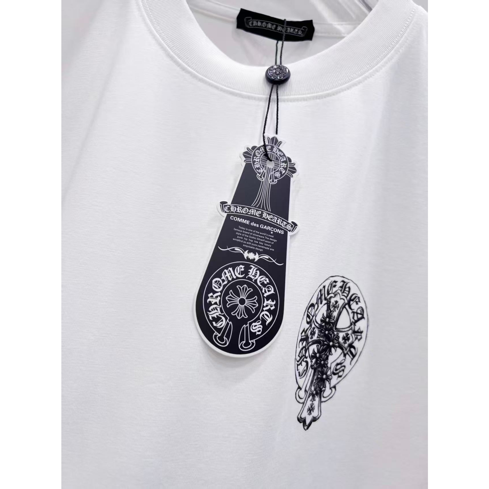 <p>CHROME HEARTS&nbsp;短袖圆领T恤(白)</p>