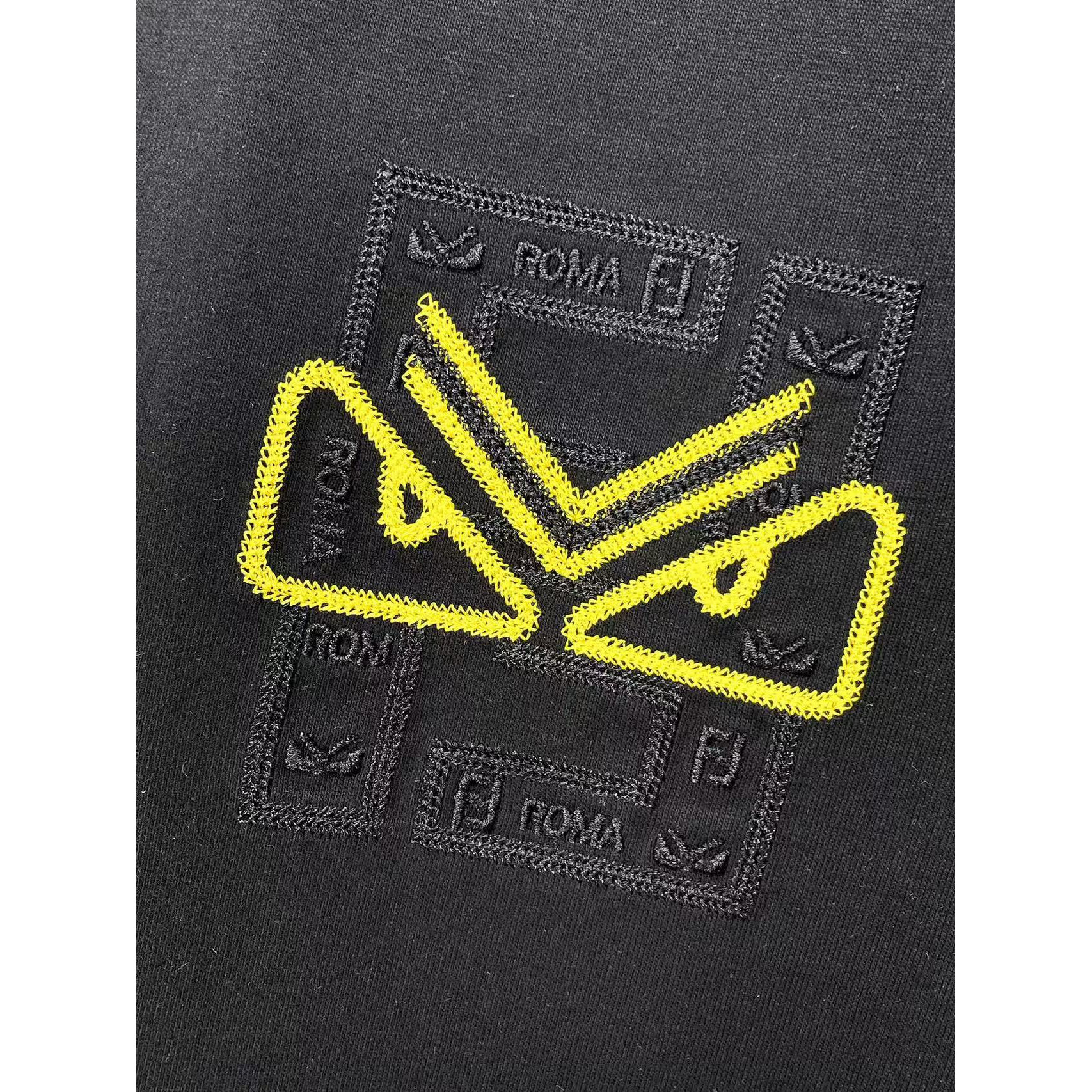 <p>FENDI 专柜新款短袖T恤(黑)</p>