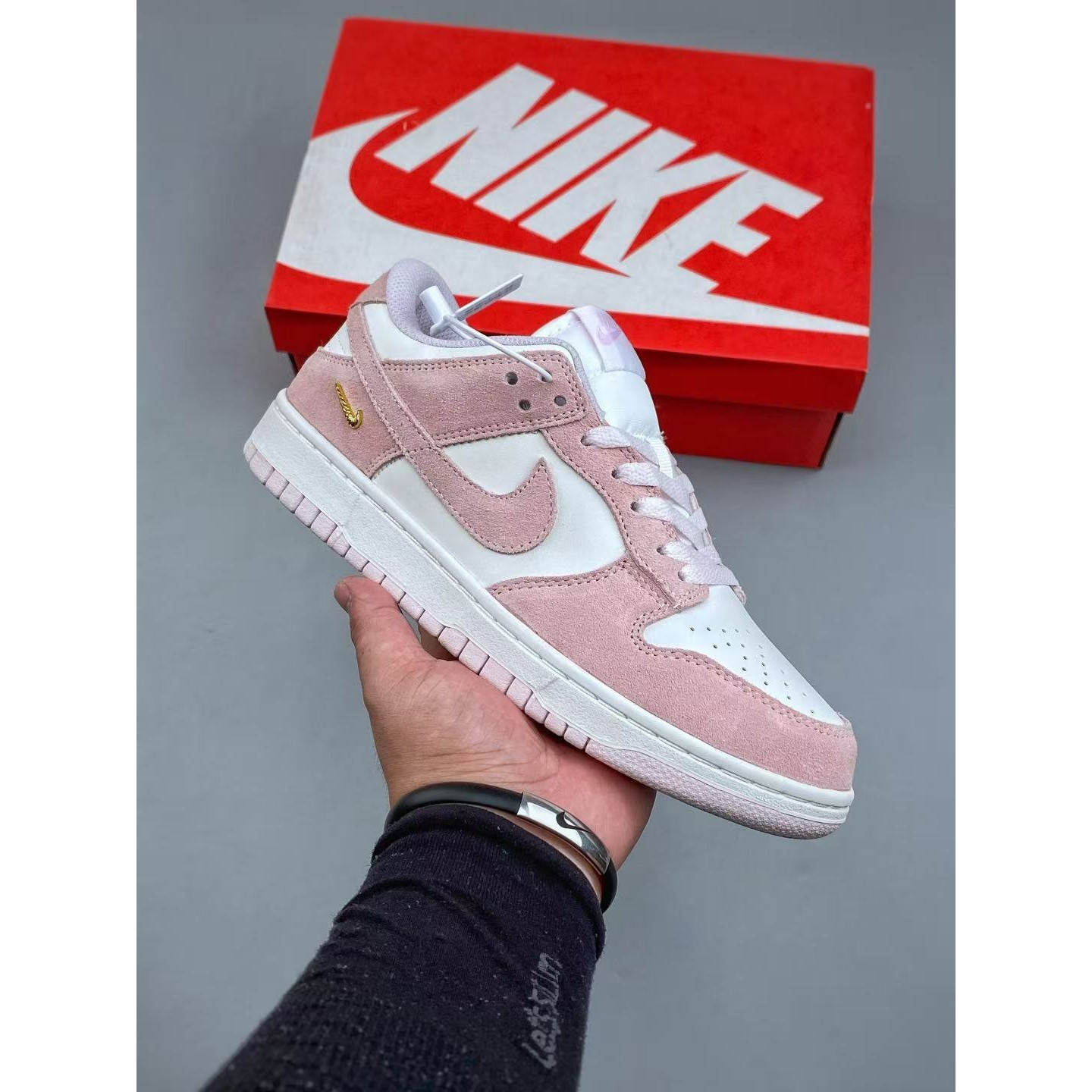 <p>Nike Dunk Low 低帮休闲板鞋(粉)</p>