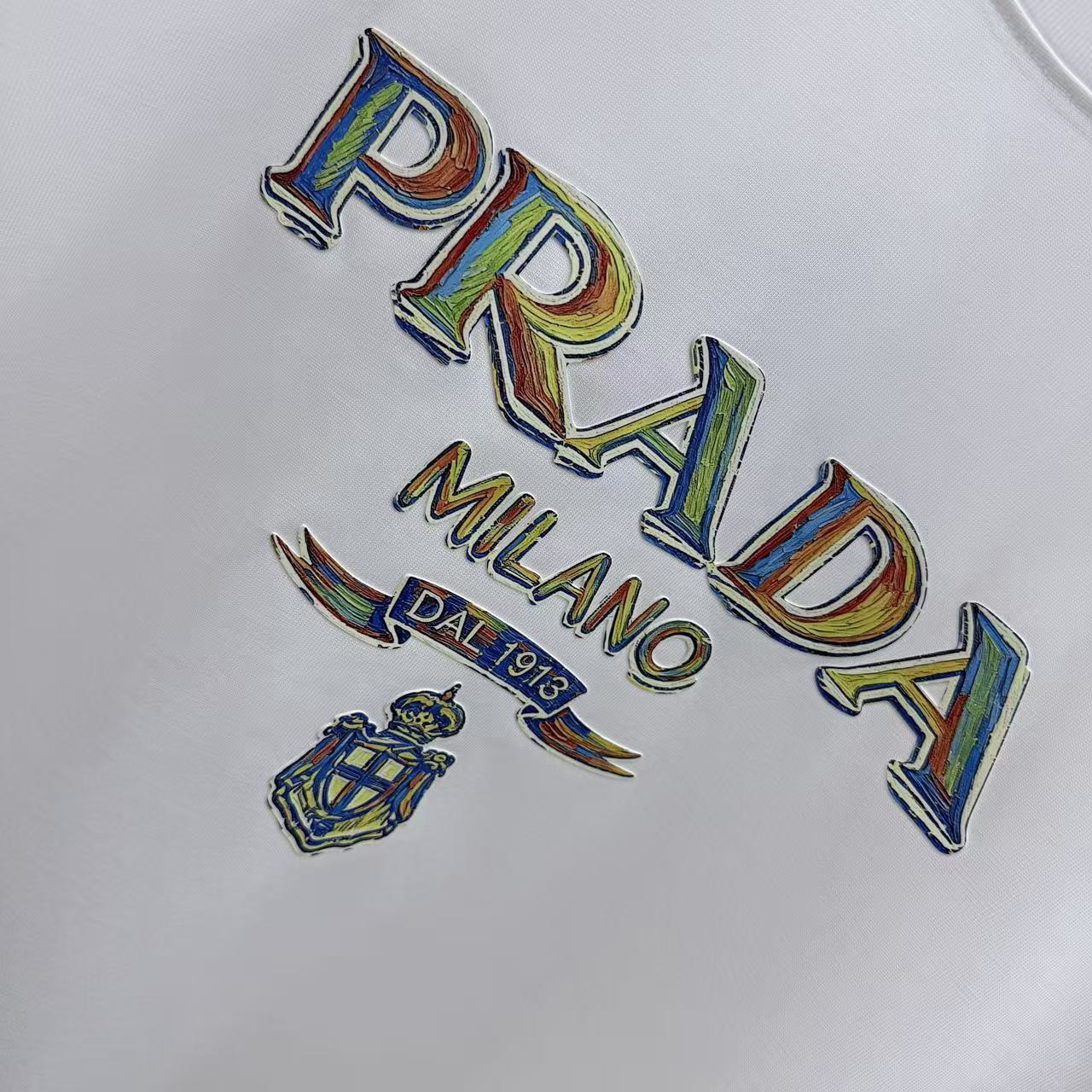 <p>Prada 圓領T恤</p>