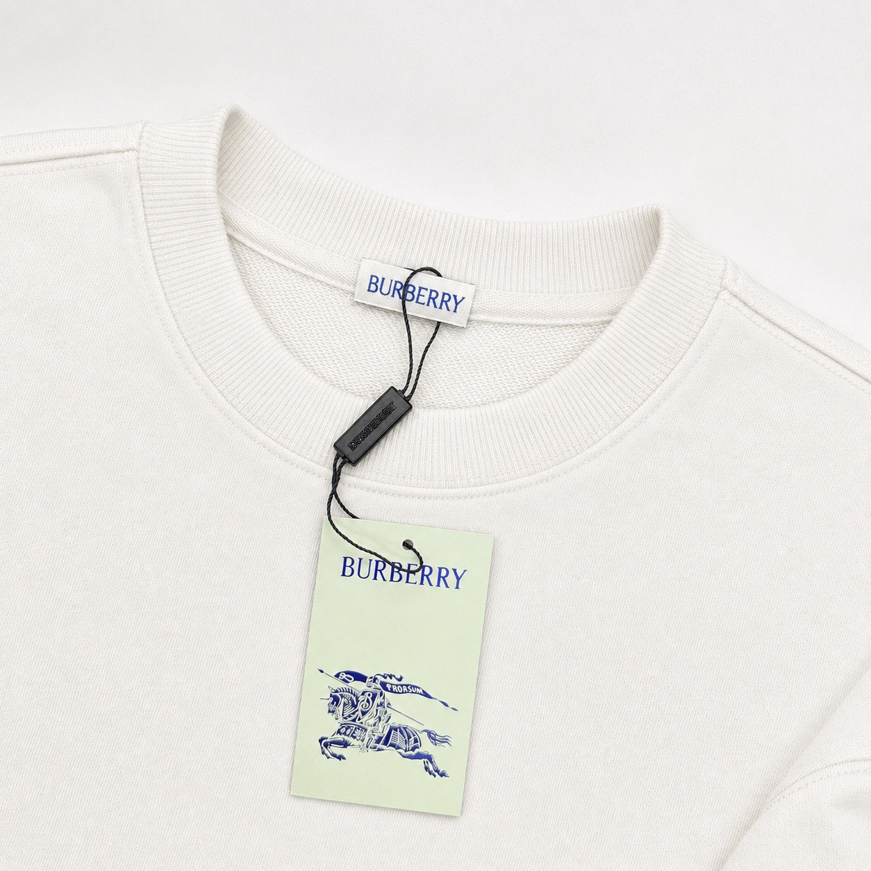 <p>BURBERRY logo图案绣花长袖(白)</p>