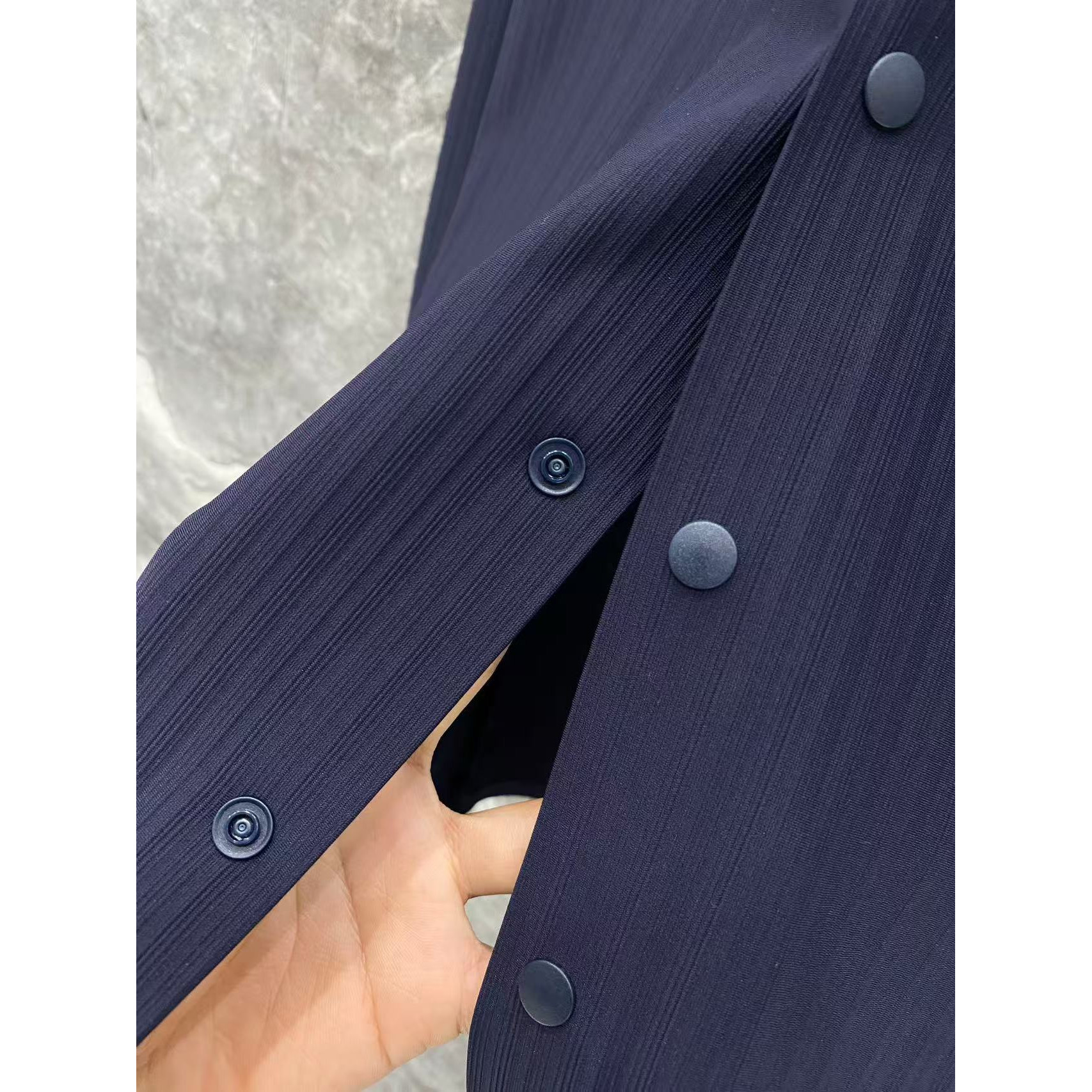 <p>LV 秋冬长袖Polo(782987)</p>