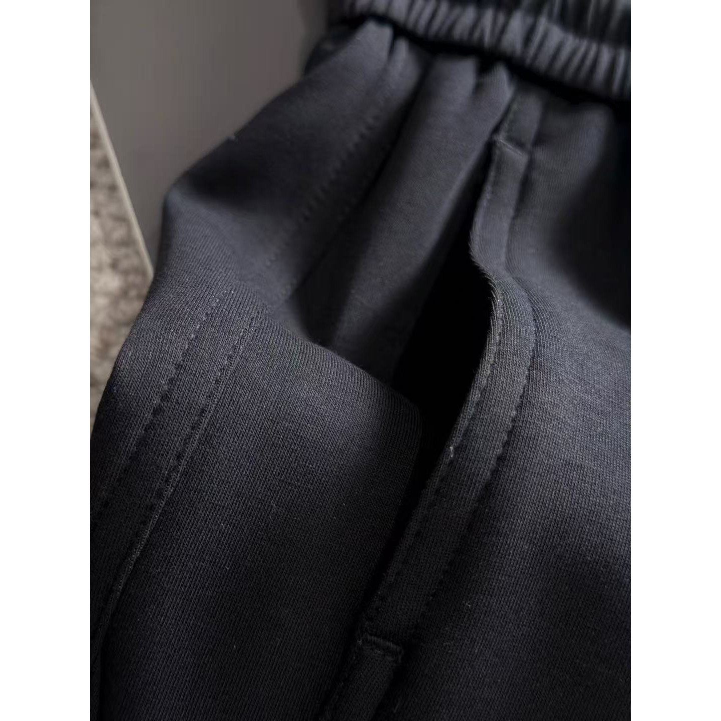 <p>BURBERRY 夏季新款松紧带休闲裤(786881)</p>