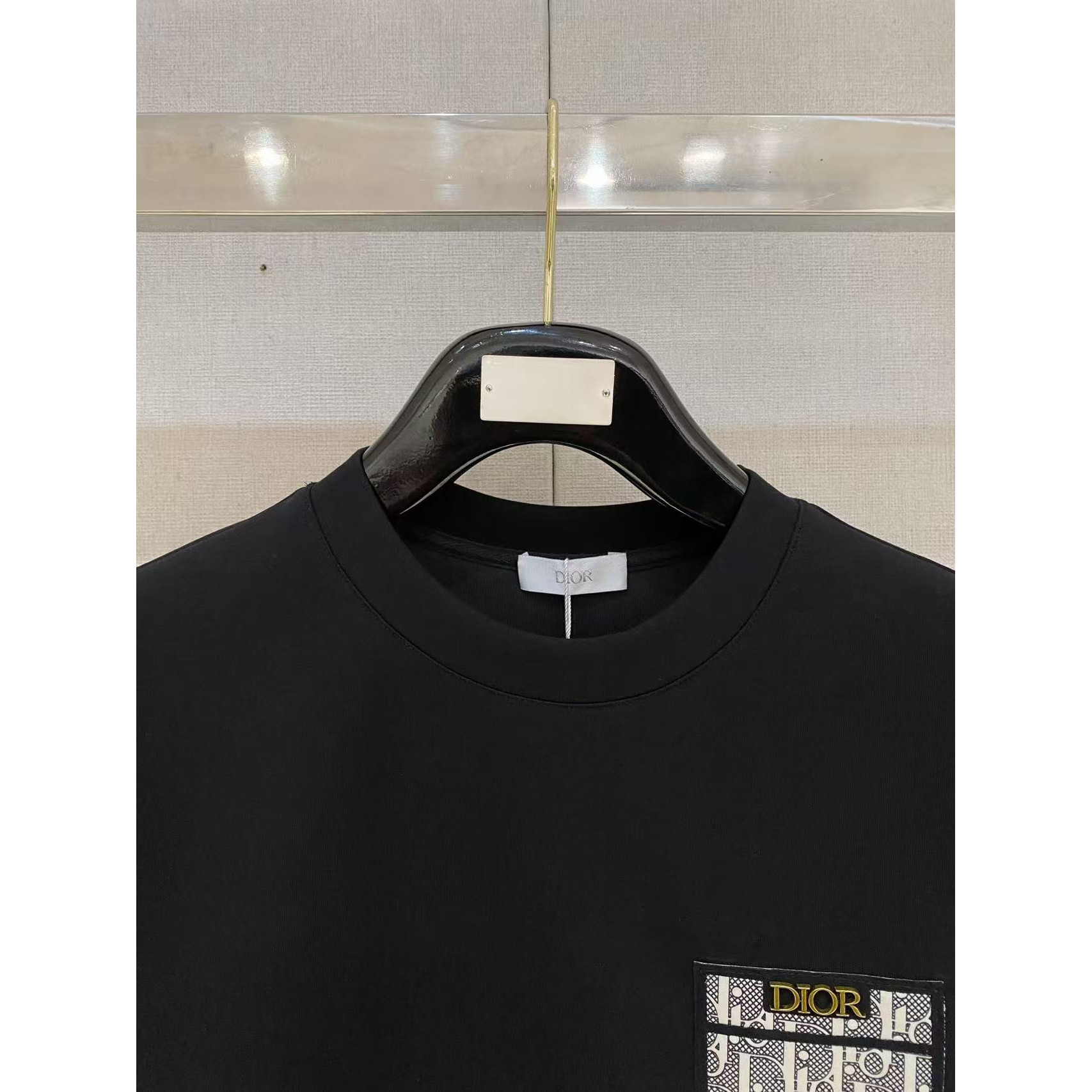 <p>DIOR 太空棉卫衣(黑)</p>