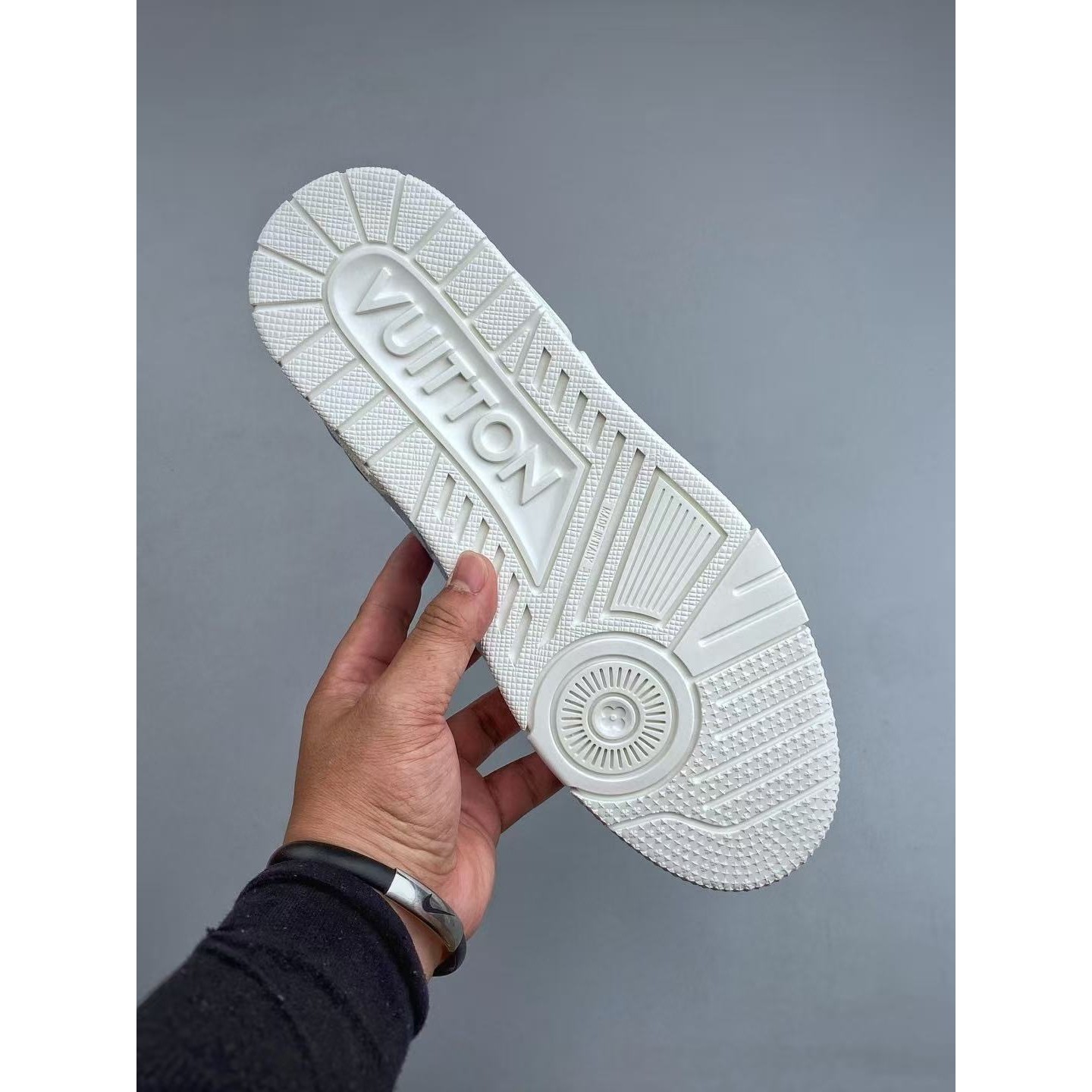 <p>LV trainer(藍)</p>