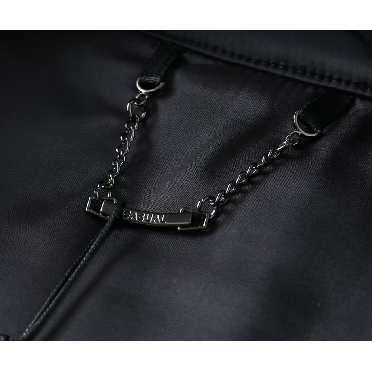<p>LV 加厚棉服外套(黑)</p>