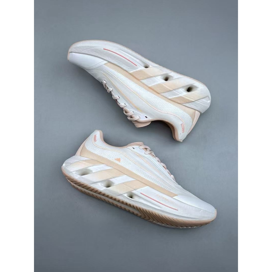 <p>Adidas HYPERBOOST LITE 低帮跑步鞋</p>