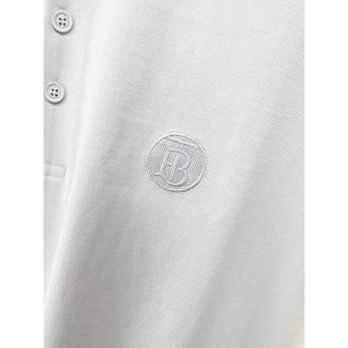 <p>BURBERRY 长袖Polo衫(白)</p>