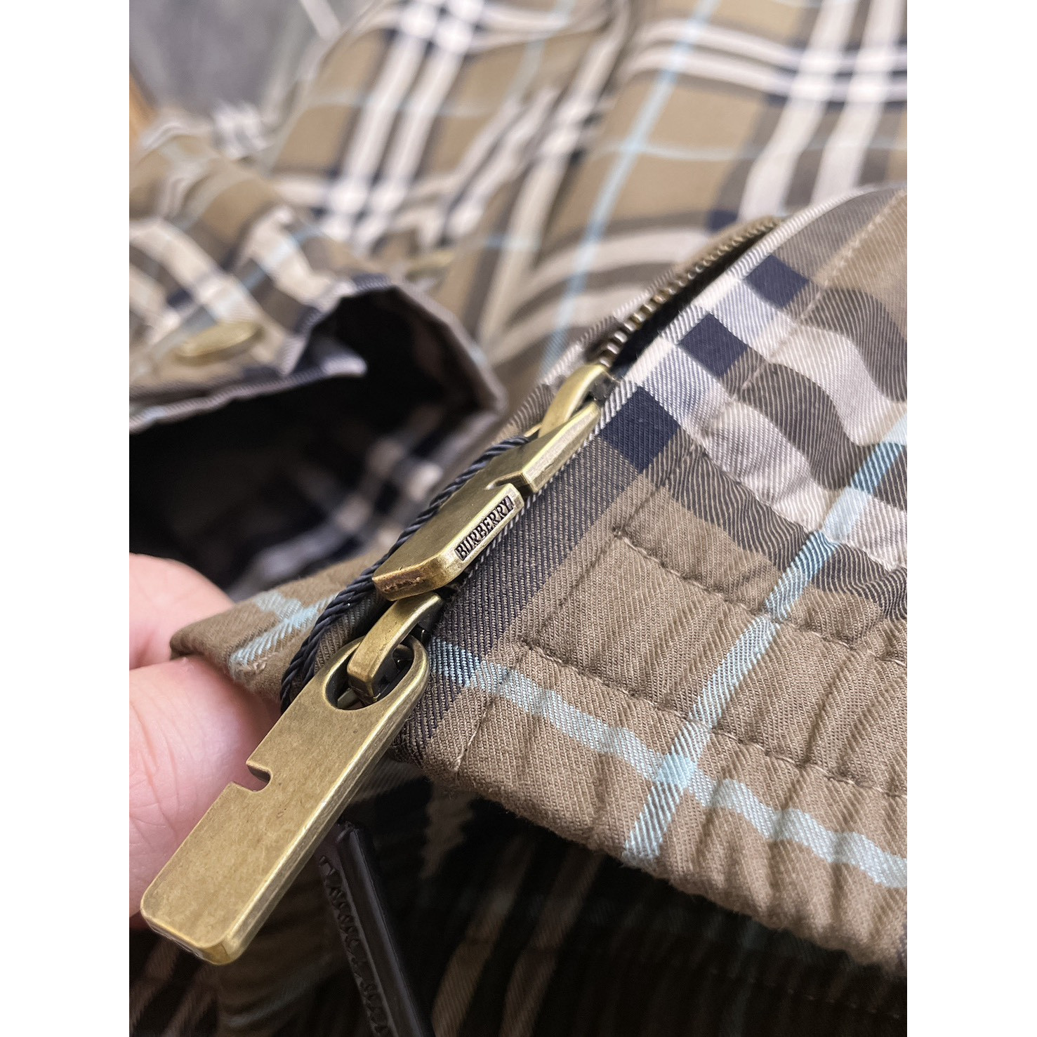 <p>BURBERRY 男士夹克外套</p>