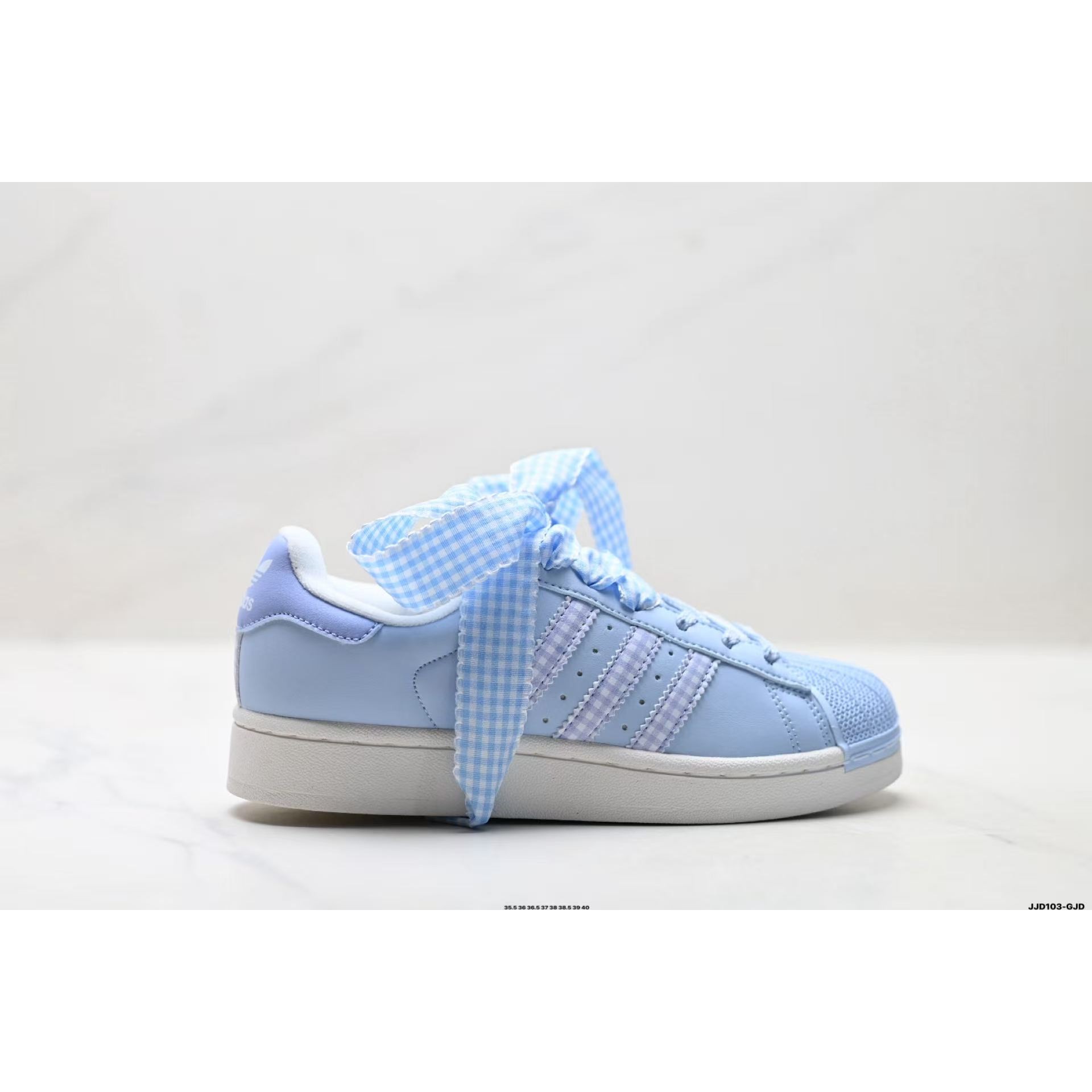 <p>Adidas Originals Superstar 休闲运动板鞋(藍)</p>