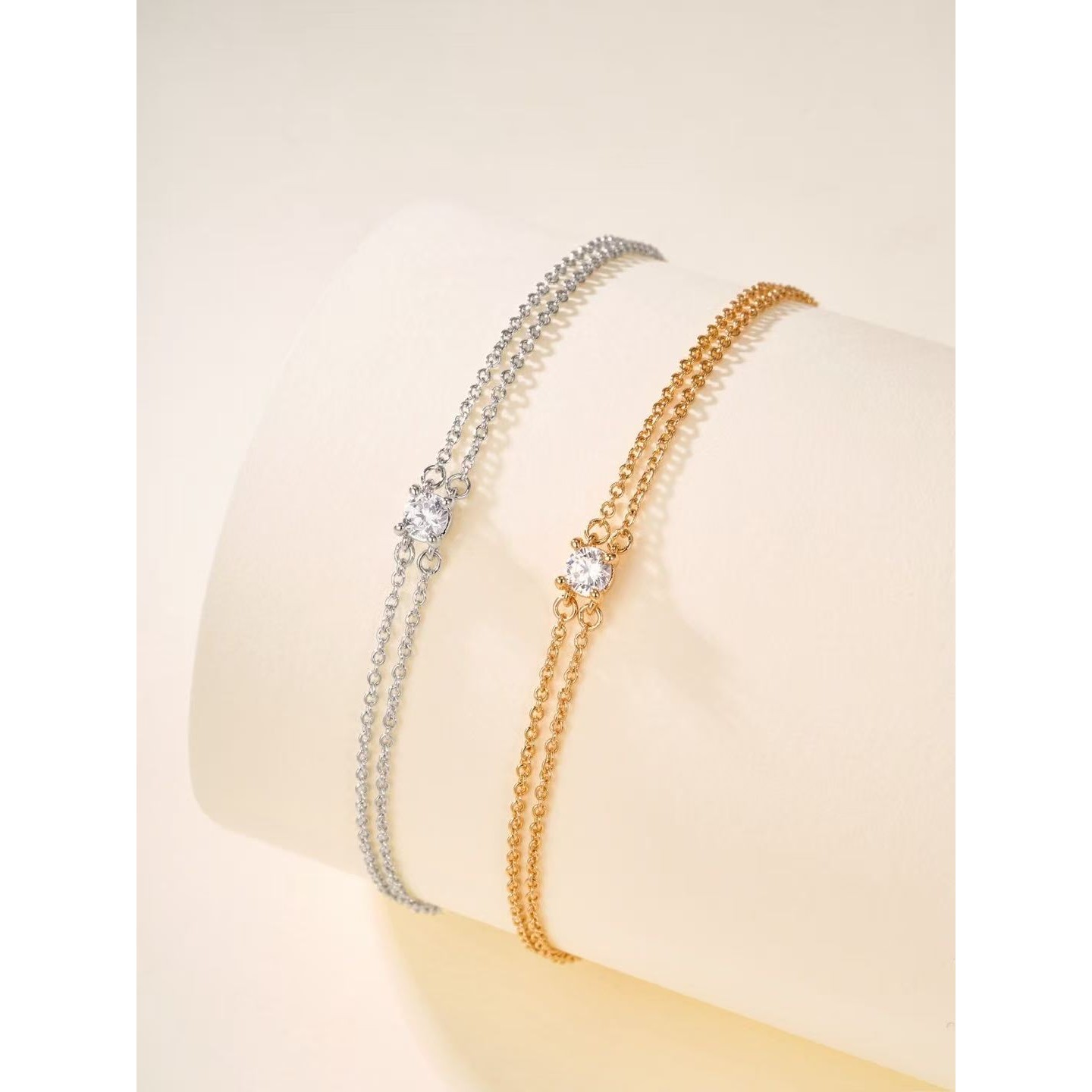 <p>Tiffany &amp; Co.&nbsp;尼四爪单钻</p>