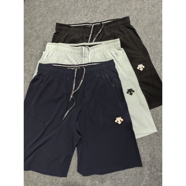 <p>DESCENTE 休閒短褲</p>