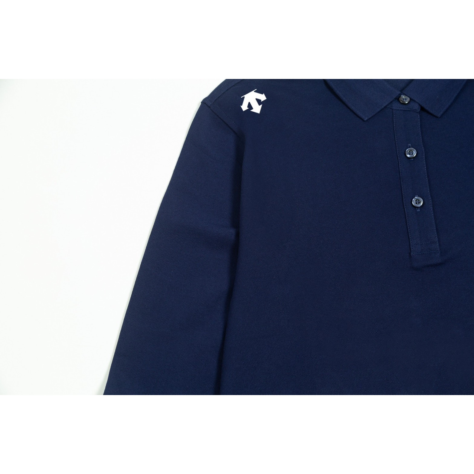<p>Descente 男士高端珠地棉休闲长袖POLO衫(藏藍)</p>