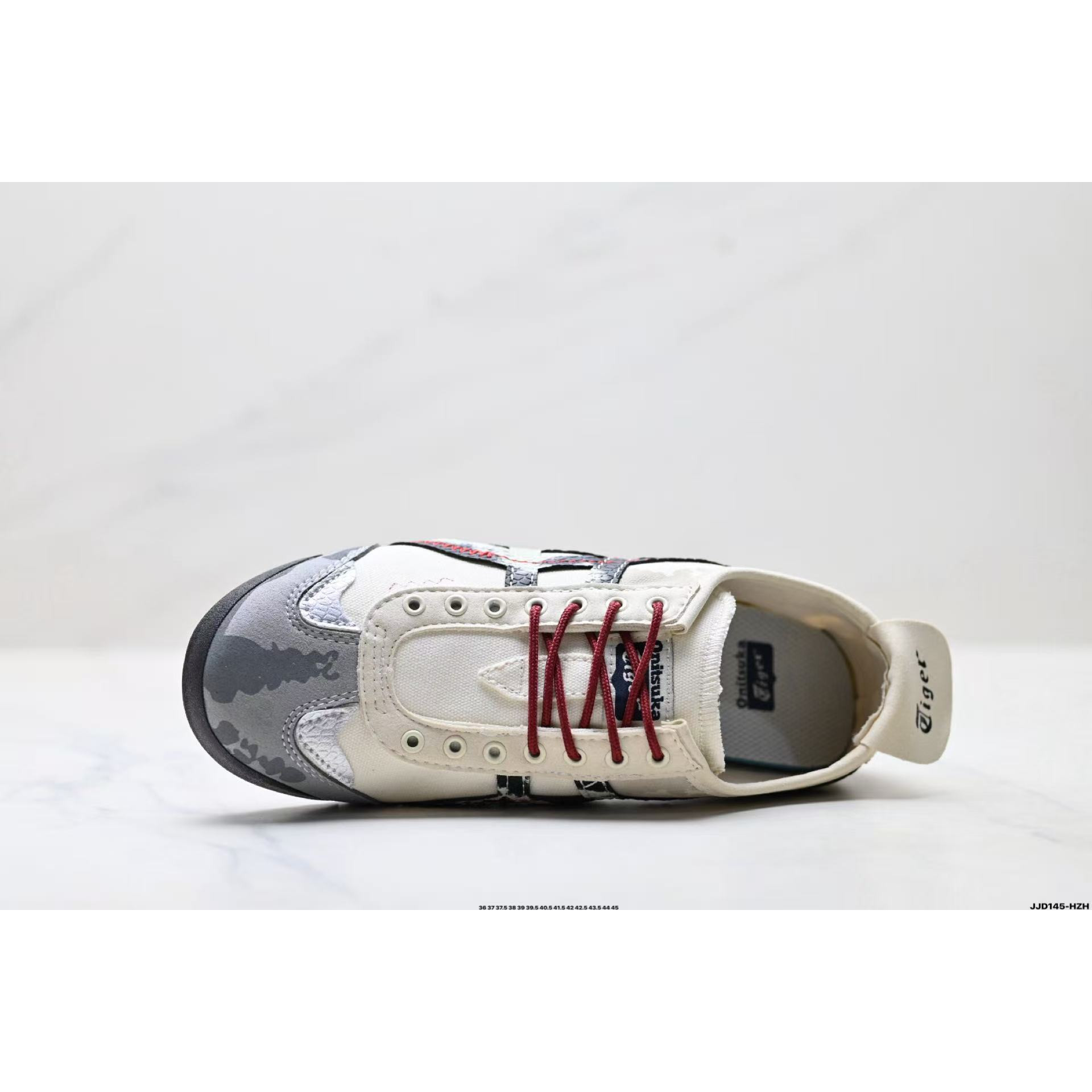 <p>Onitsuka Tiger NIPPON MADE 鬼冢虎手工鞋</p>
