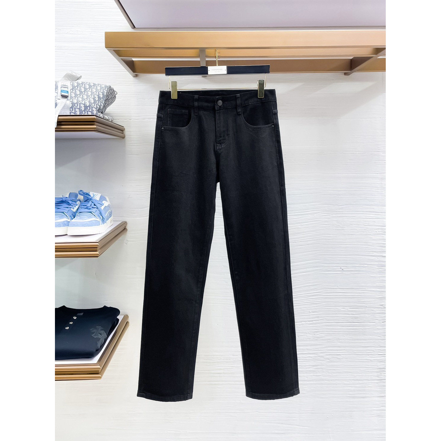 <p>D&amp;G&nbsp;高品质牛仔裤(黑)</p>