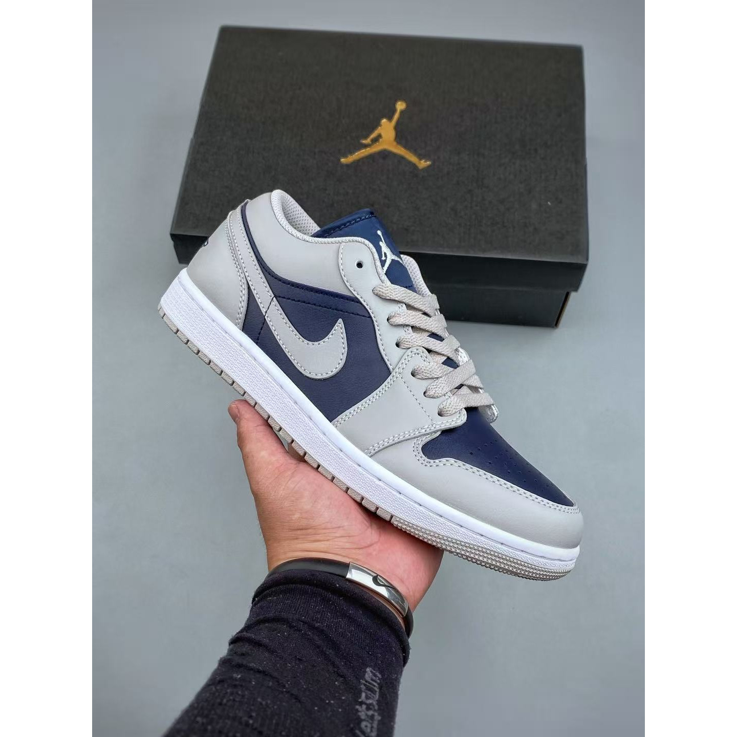 <p>K版 Nike AIR JORDAN 1LOW G &nbsp;AJ1 休闲板鞋</p>