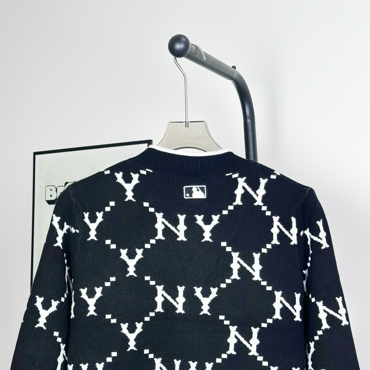 <p>MLB NY 针织毛衣(黑MG32)</p>