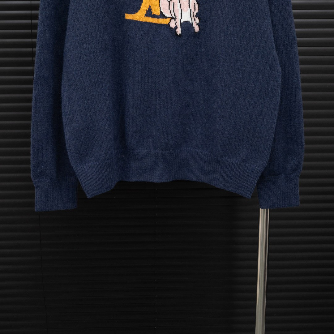 <p>LV 路易威登柴犬动物长袖毛衣(藏青)</p>