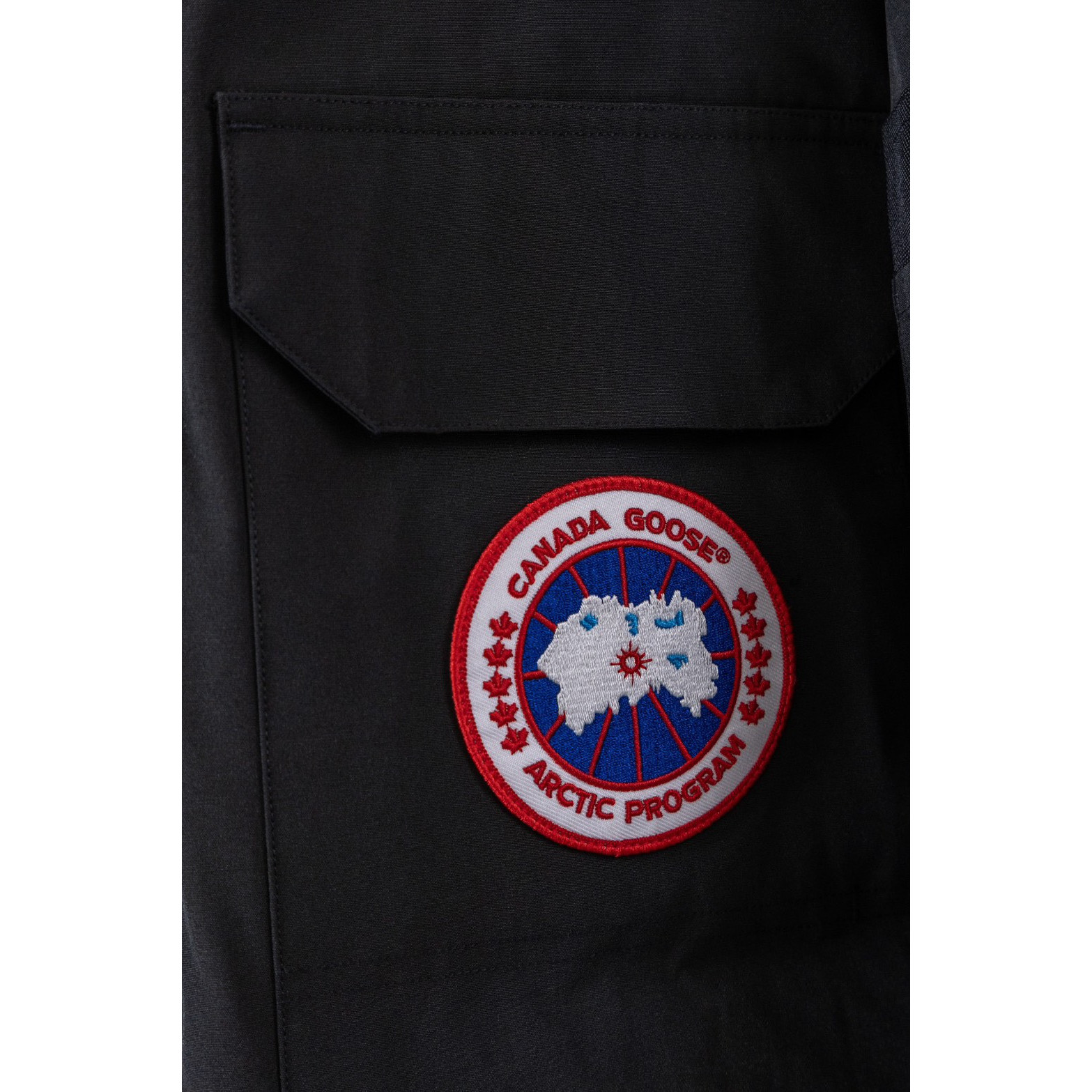 <p>Canada Goose 顶级狼毛Expedition 08款 4660M 远征派克羽绒服(黑色)</p>
