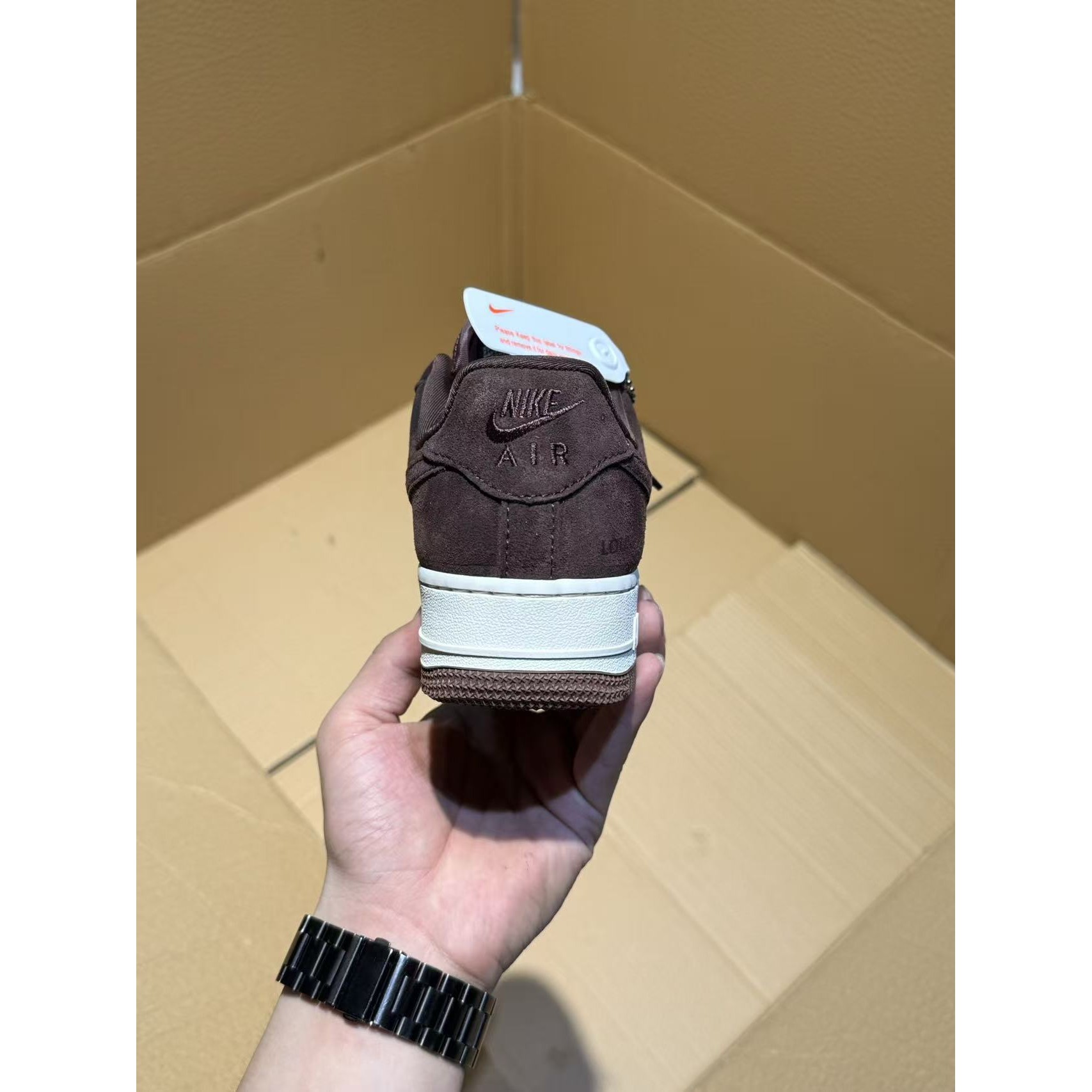 <p>Nike Air Force 1 '07空军一号 中帮百搭休闲运动板鞋</p>