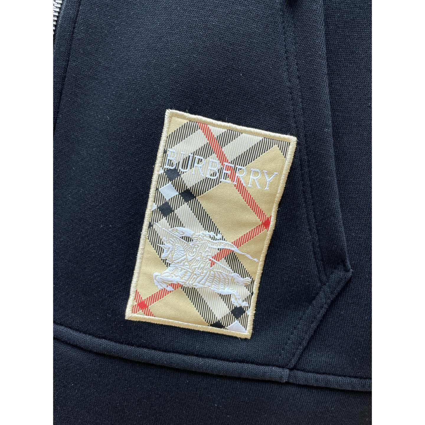 <p>BURBERRY 精品外套(黑)</p>